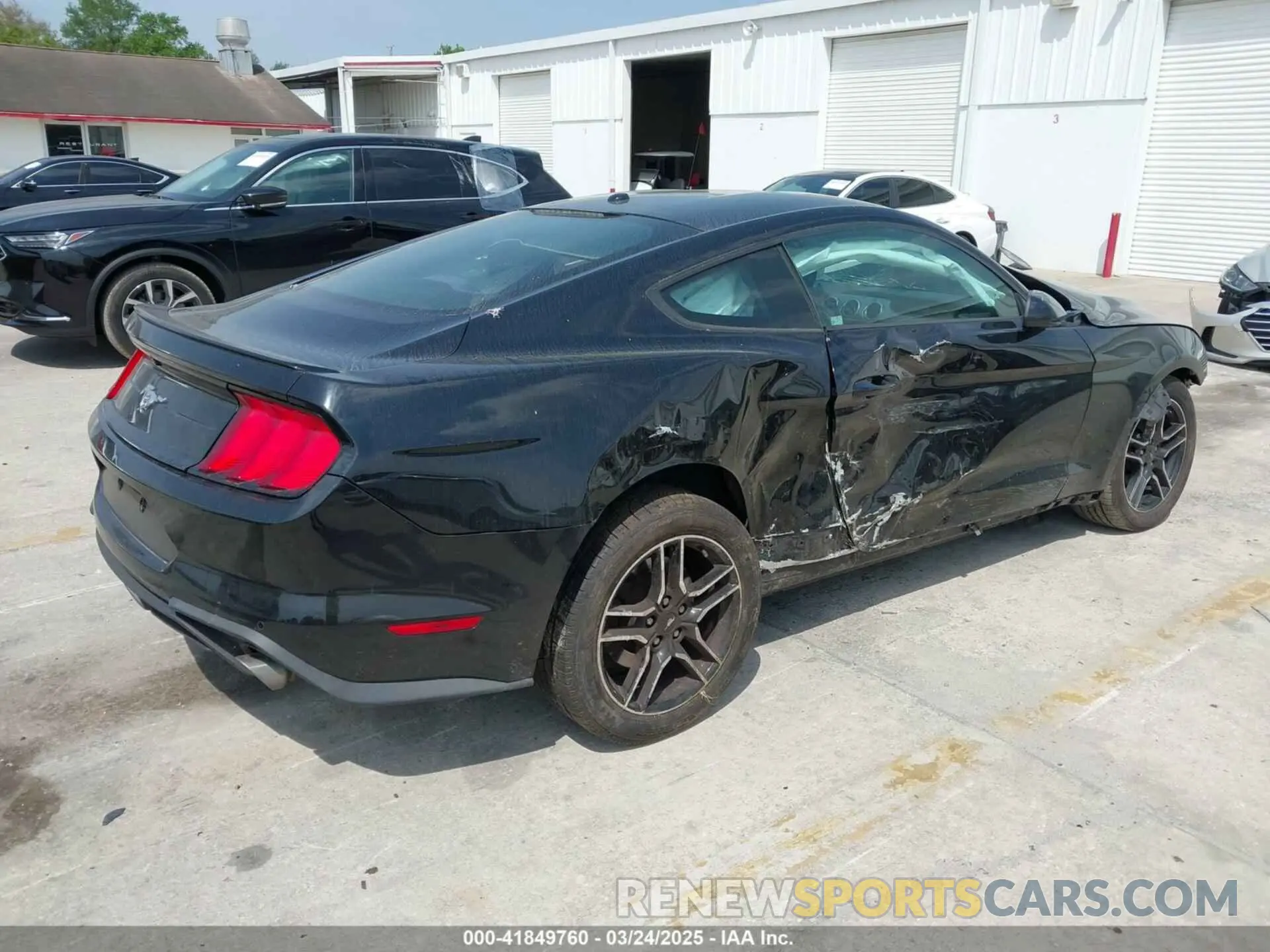 4 Photograph of a damaged car 1FA6P8TH4K5146998 FORD MUSTANG 2019