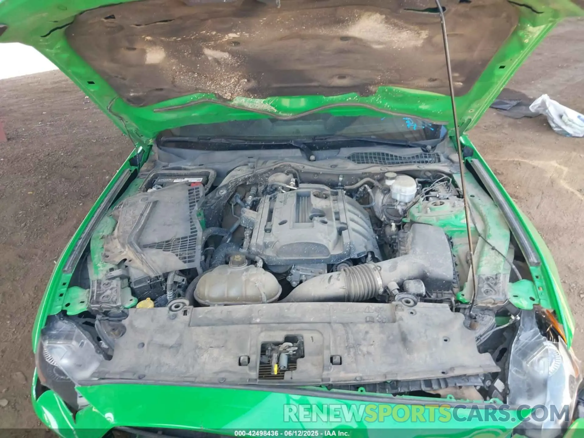 10 Photograph of a damaged car 1FA6P8TH4K5148217 FORD MUSTANG 2019