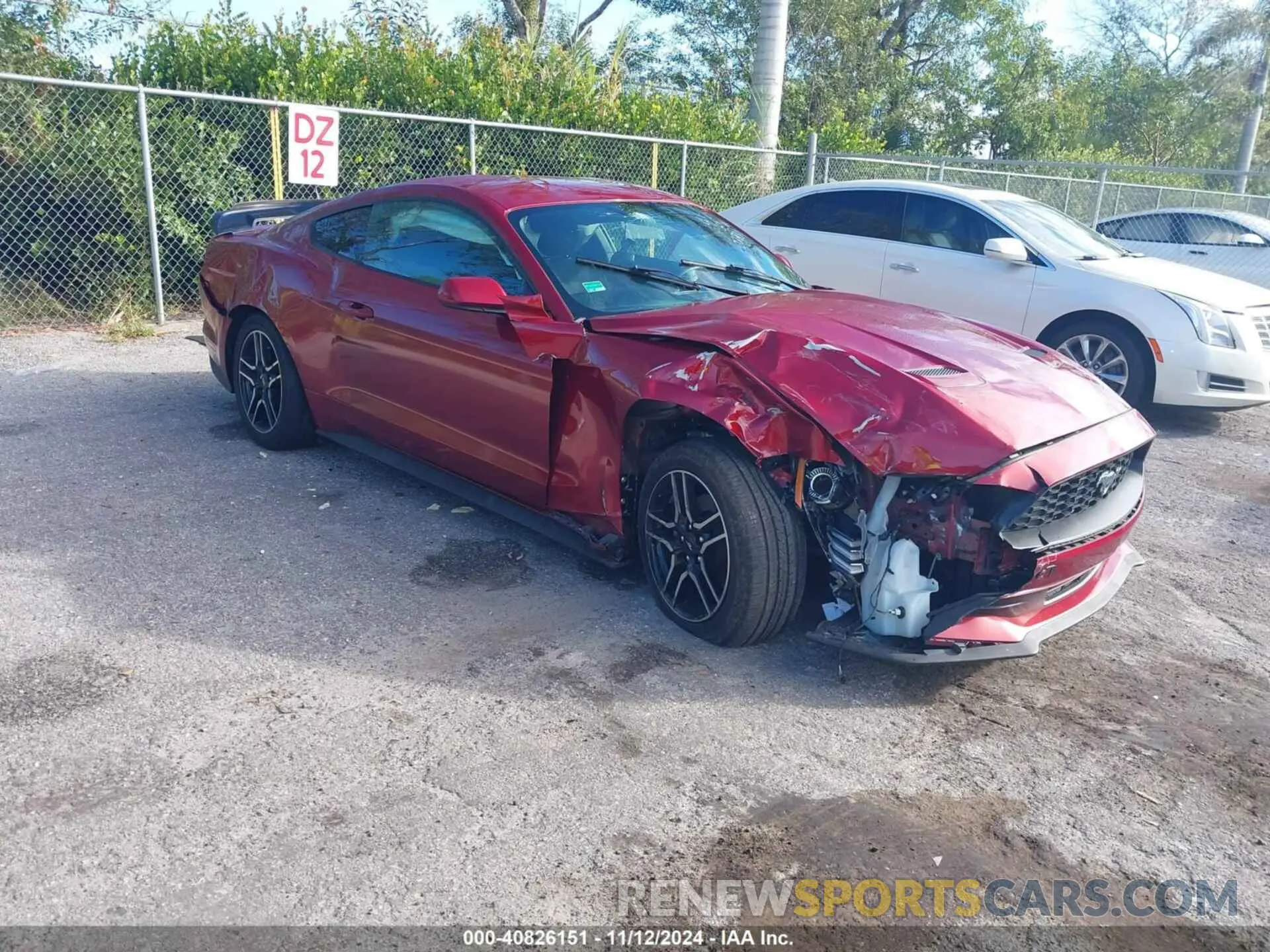1 Photograph of a damaged car 1FA6P8TH4K5200283 FORD MUSTANG 2019