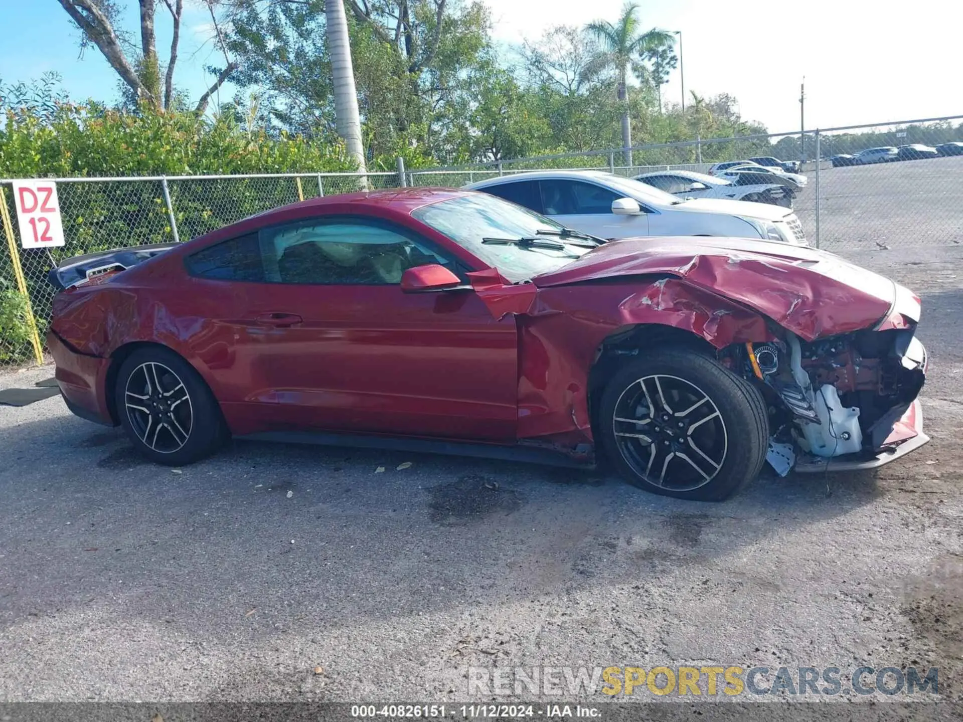 13 Photograph of a damaged car 1FA6P8TH4K5200283 FORD MUSTANG 2019
