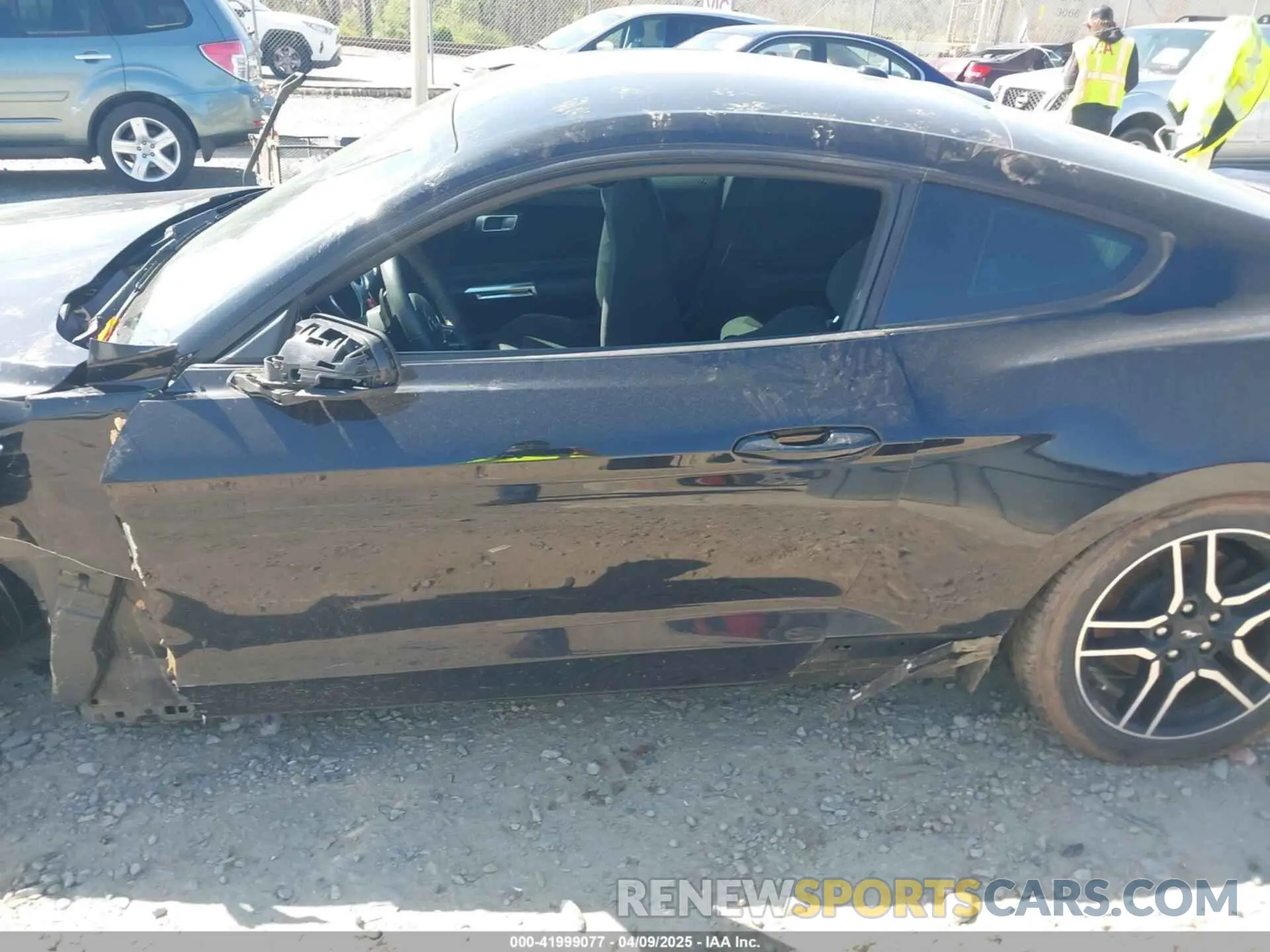 15 Photograph of a damaged car 1FA6P8TH5K5185938 FORD MUSTANG 2019