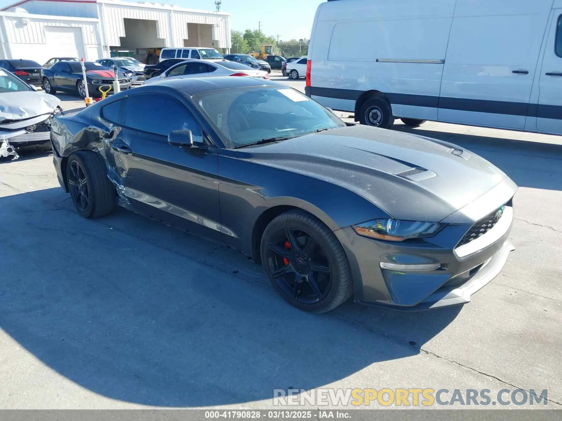1 Photograph of a damaged car 1FA6P8TH5K5195742 FORD MUSTANG 2019