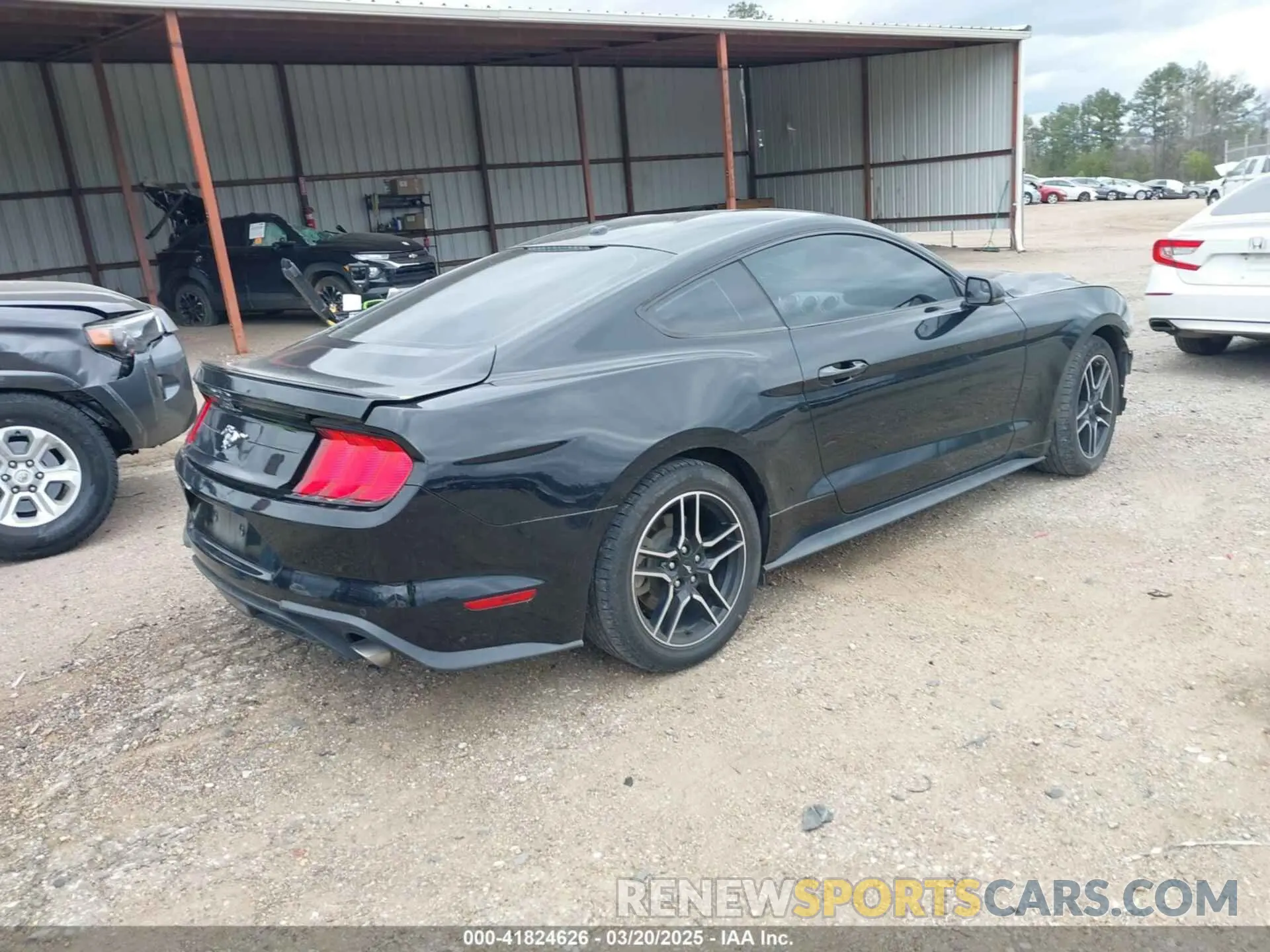 4 Photograph of a damaged car 1FA6P8TH6K5166654 FORD MUSTANG 2019