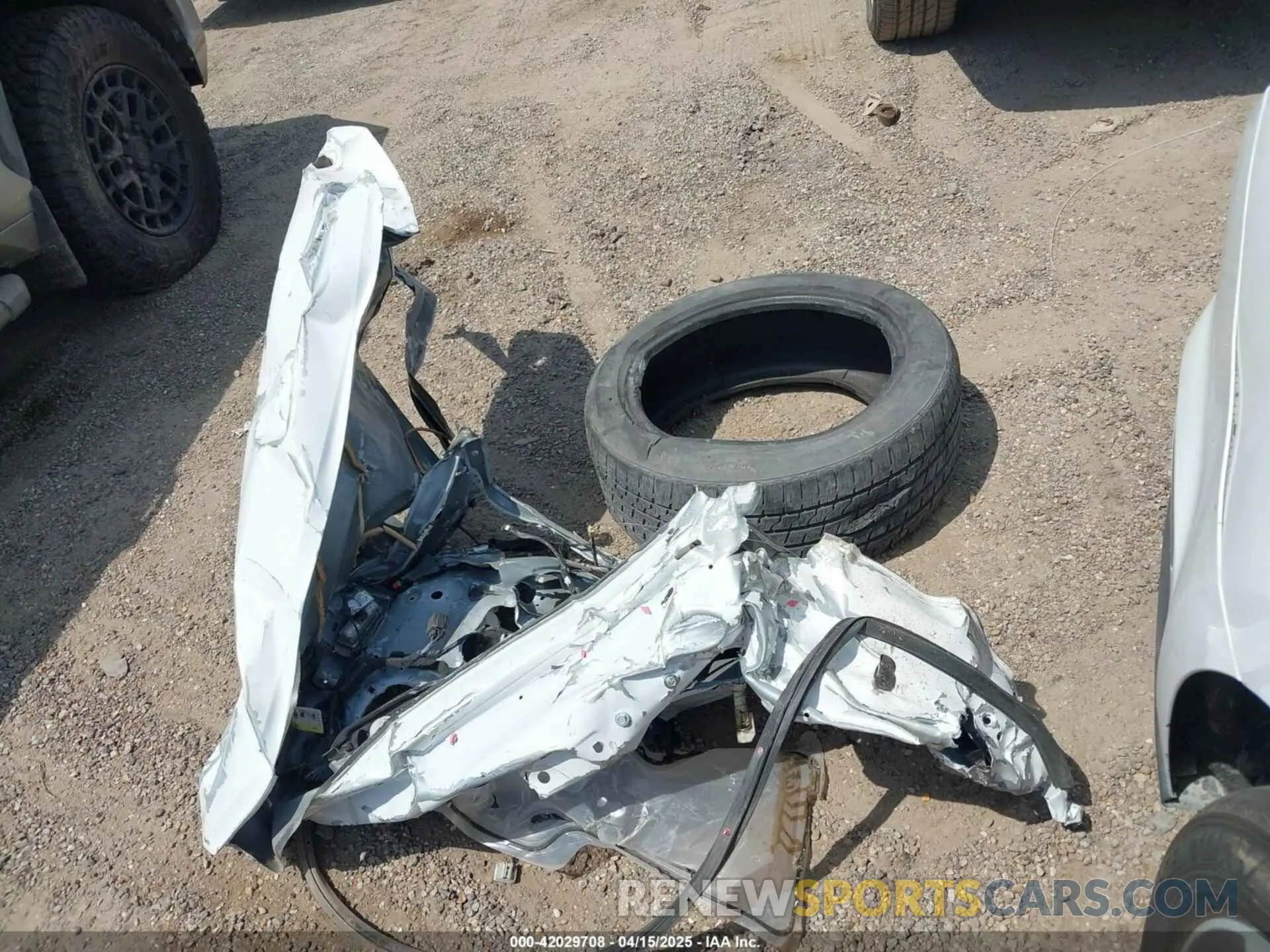 11 Photograph of a damaged car 1FA6P8TH6K5201807 FORD MUSTANG 2019