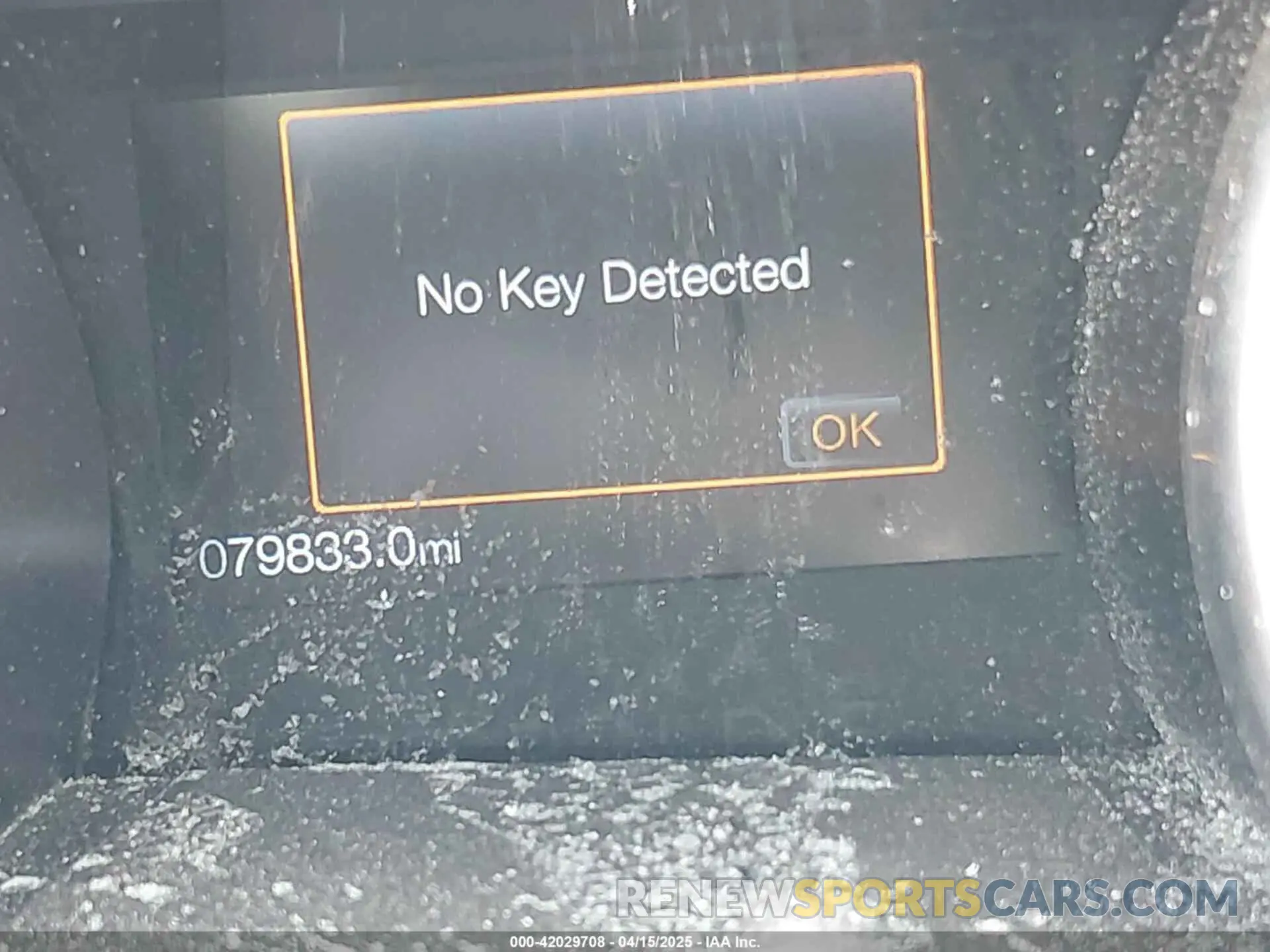 15 Photograph of a damaged car 1FA6P8TH6K5201807 FORD MUSTANG 2019