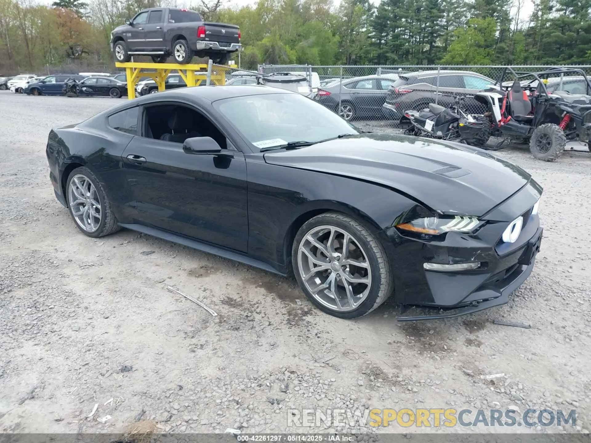 1 Photograph of a damaged car 1FA6P8TH8K5129816 FORD MUSTANG 2019