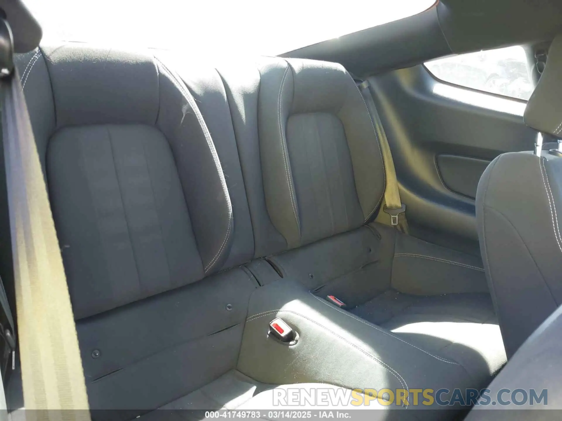 8 Photograph of a damaged car 1FA6P8TH8K5185206 FORD MUSTANG 2019