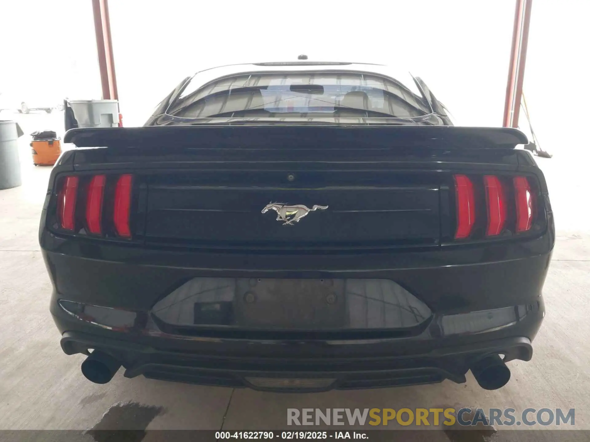 16 Photograph of a damaged car 1FA6P8TH9K5112183 FORD MUSTANG 2019