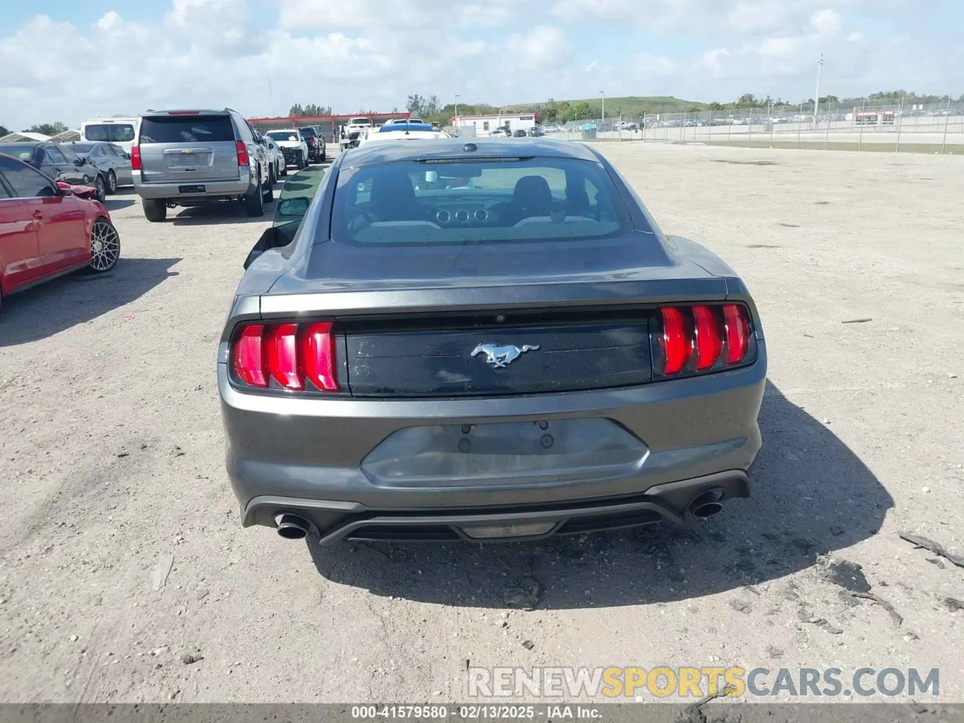 16 Photograph of a damaged car 1FA6P8TH9K5176353 FORD MUSTANG 2019