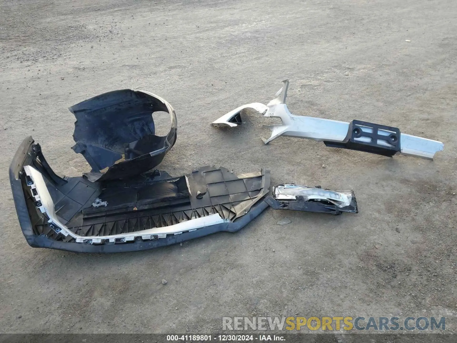 12 Photograph of a damaged car 1FA6P8THXK5169086 FORD MUSTANG 2019