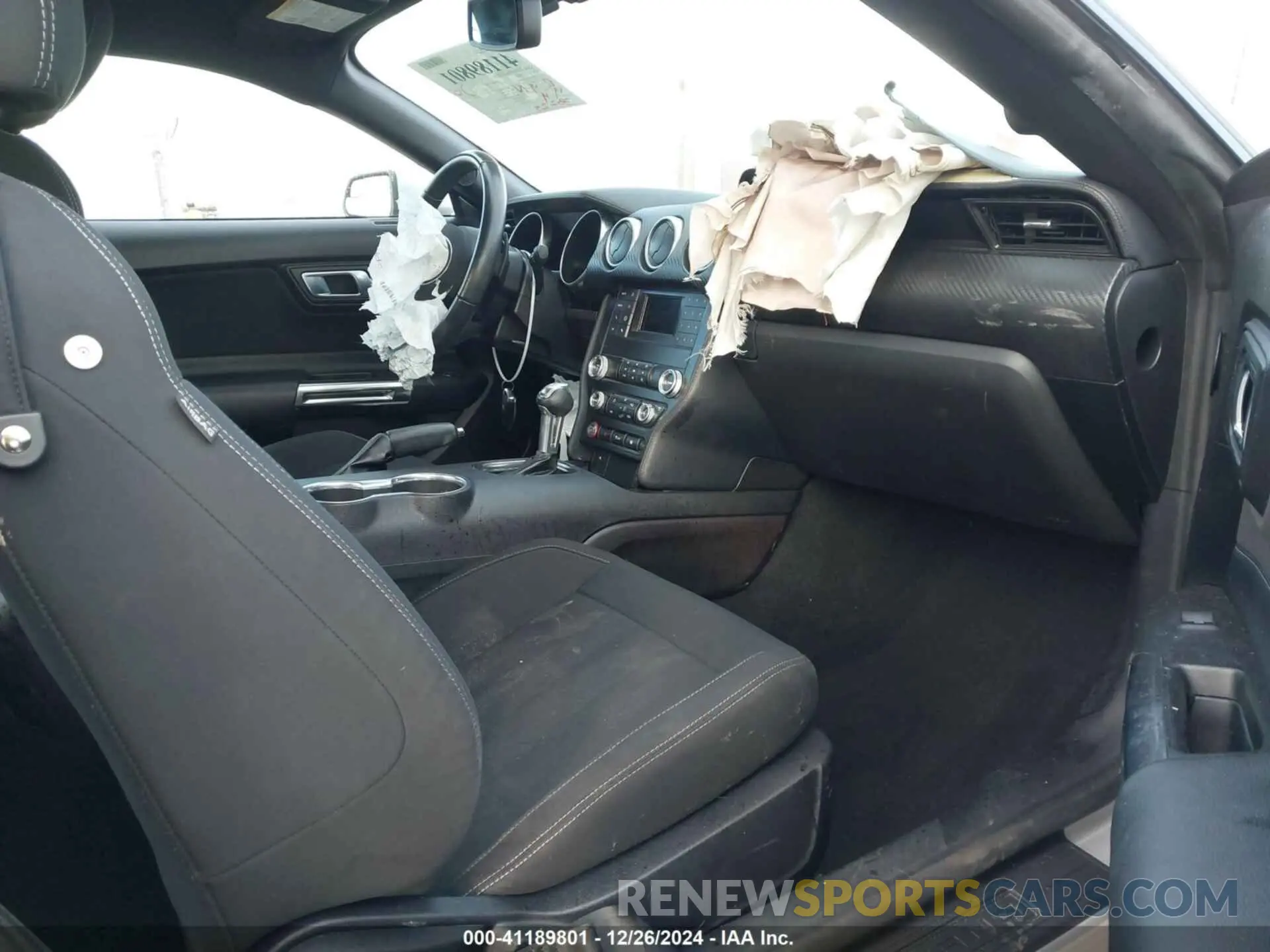 5 Photograph of a damaged car 1FA6P8THXK5169086 FORD MUSTANG 2019