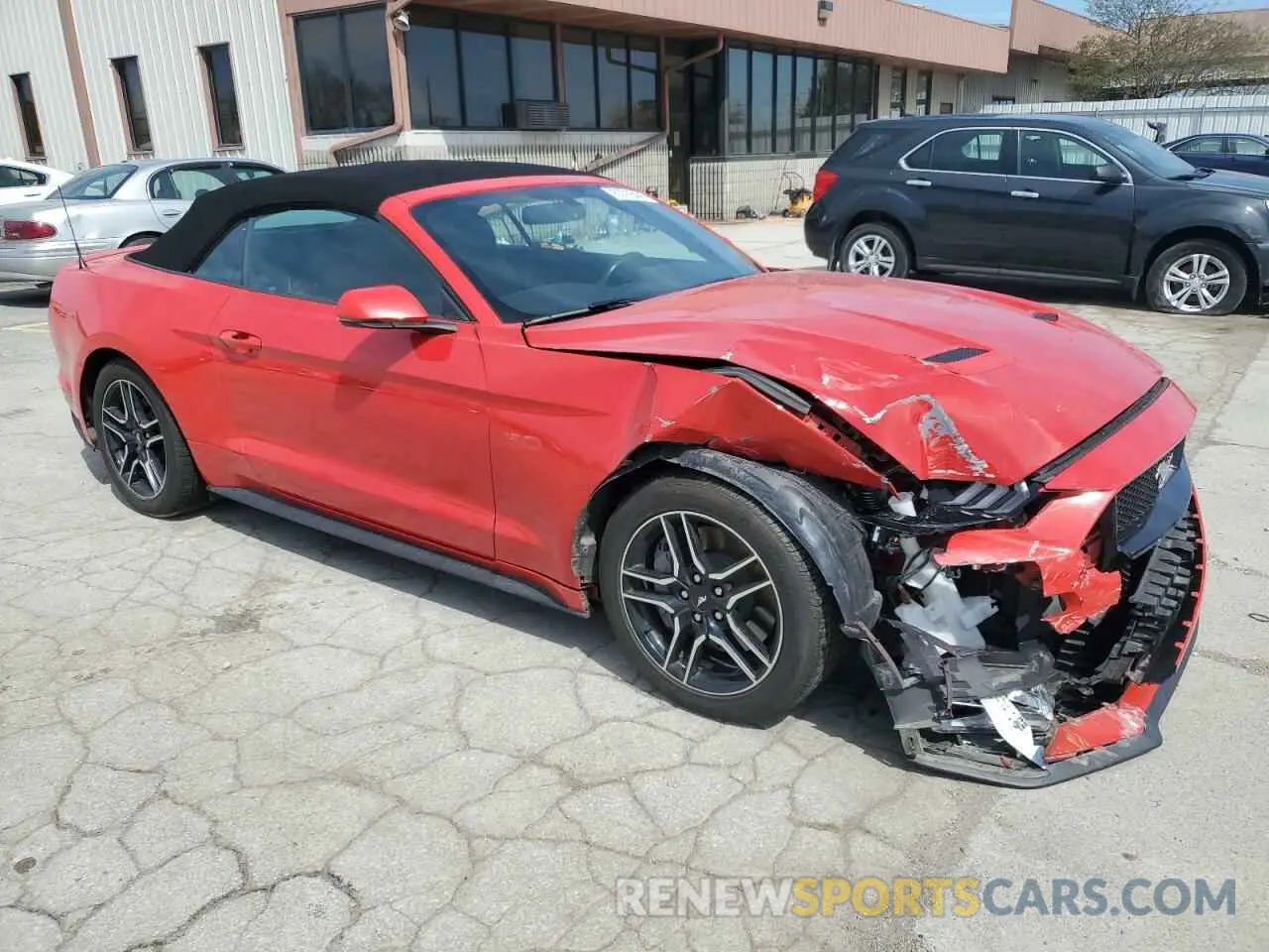 4 Photograph of a damaged car 1FATP8FF7K5171956 FORD MUSTANG 2019