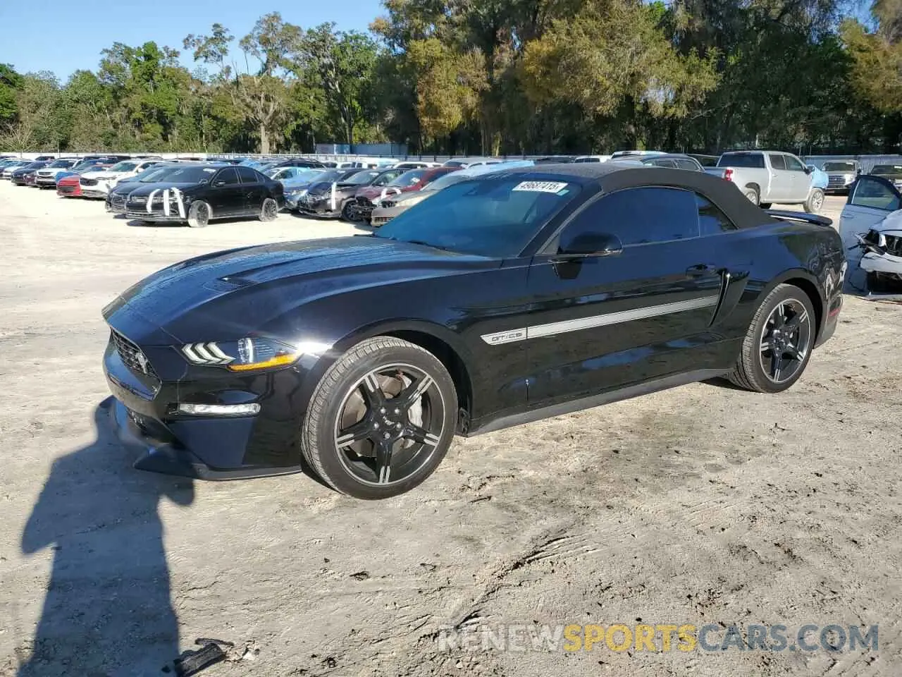 1 Photograph of a damaged car 1FATP8FFXK5162572 FORD MUSTANG 2019