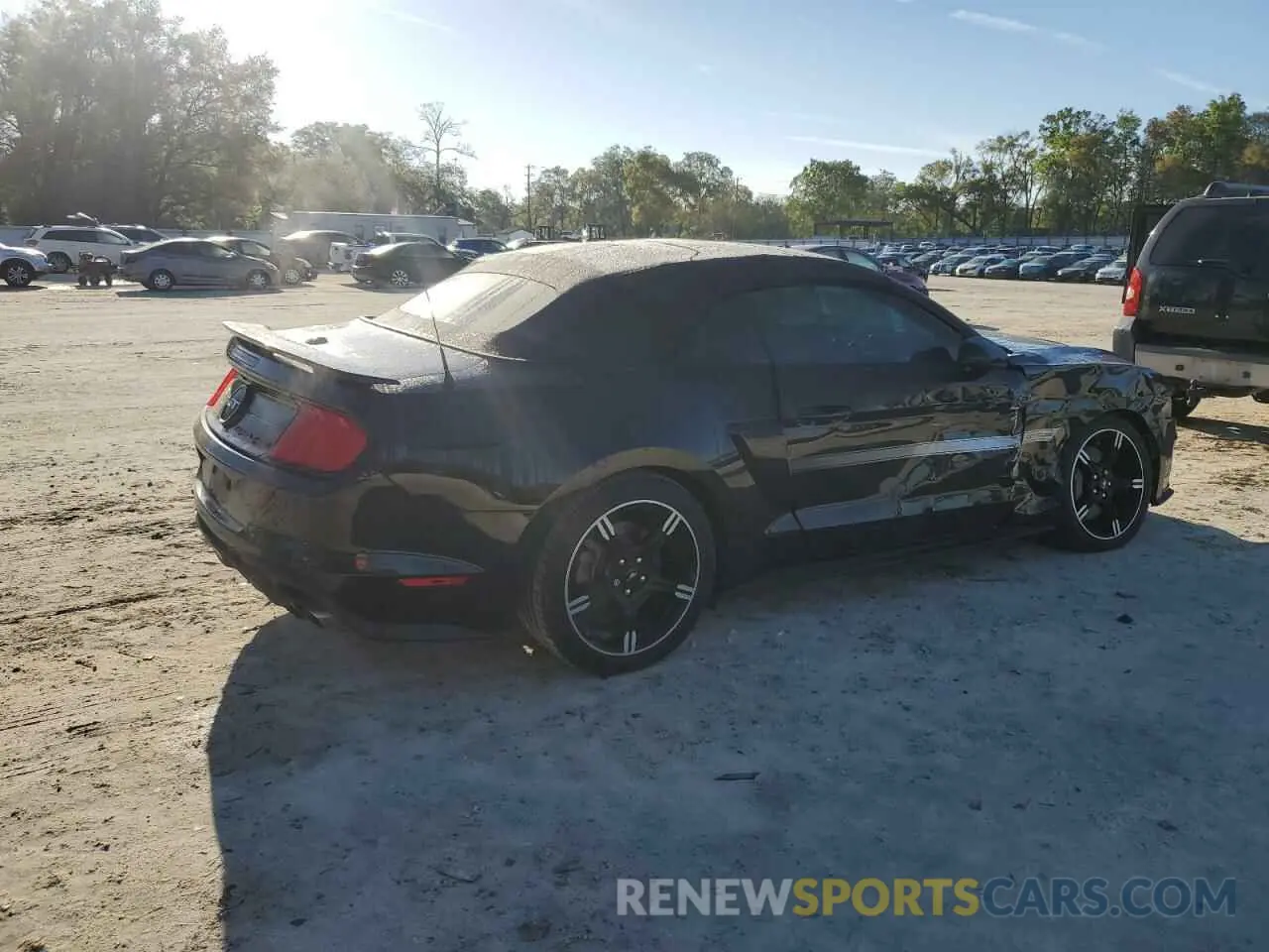 3 Photograph of a damaged car 1FATP8FFXK5162572 FORD MUSTANG 2019