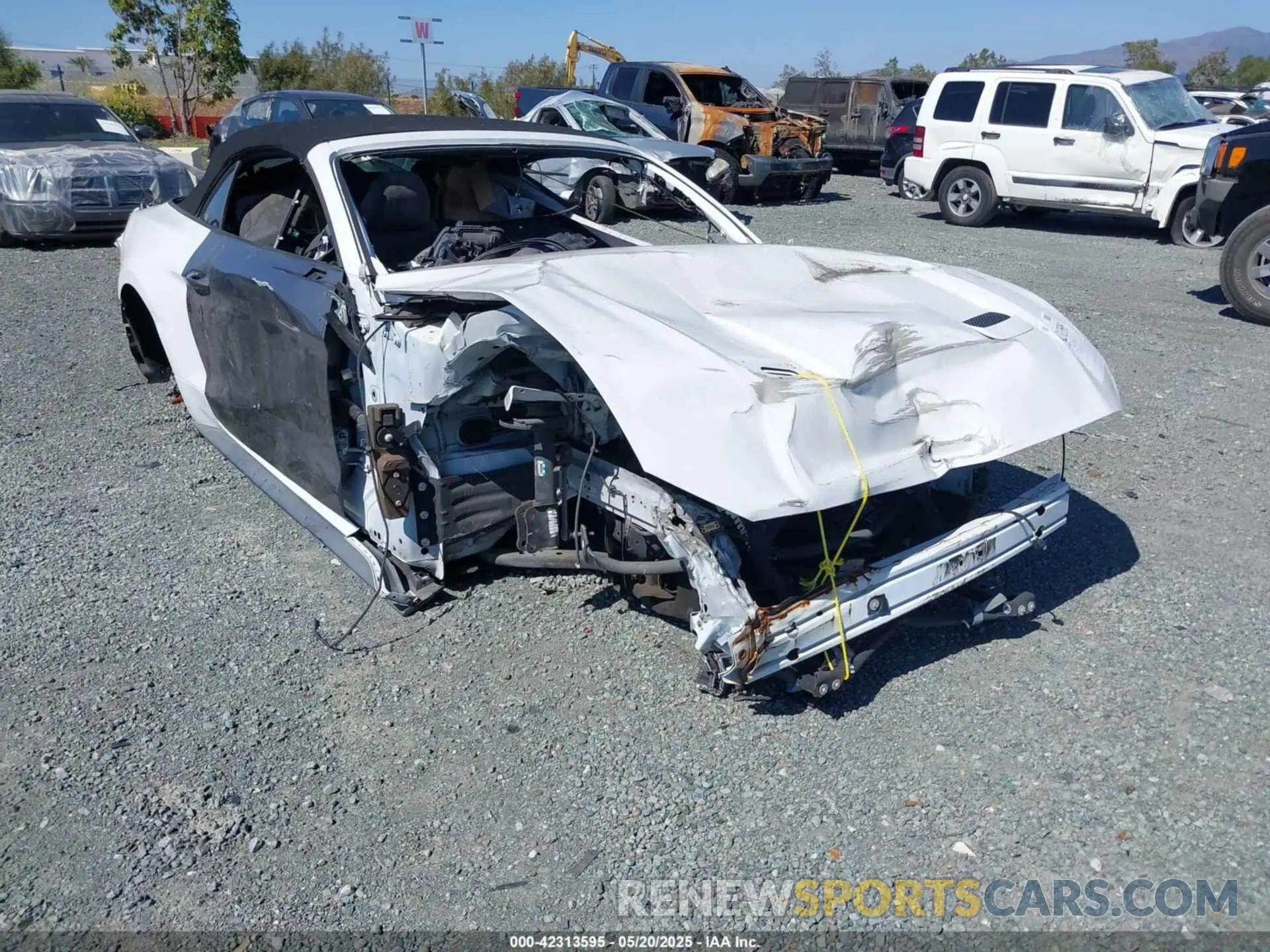 1 Photograph of a damaged car 1FATP8UH4K5109225 FORD MUSTANG 2019