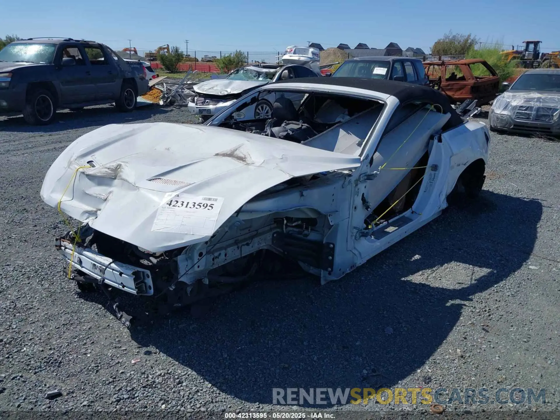 2 Photograph of a damaged car 1FATP8UH4K5109225 FORD MUSTANG 2019