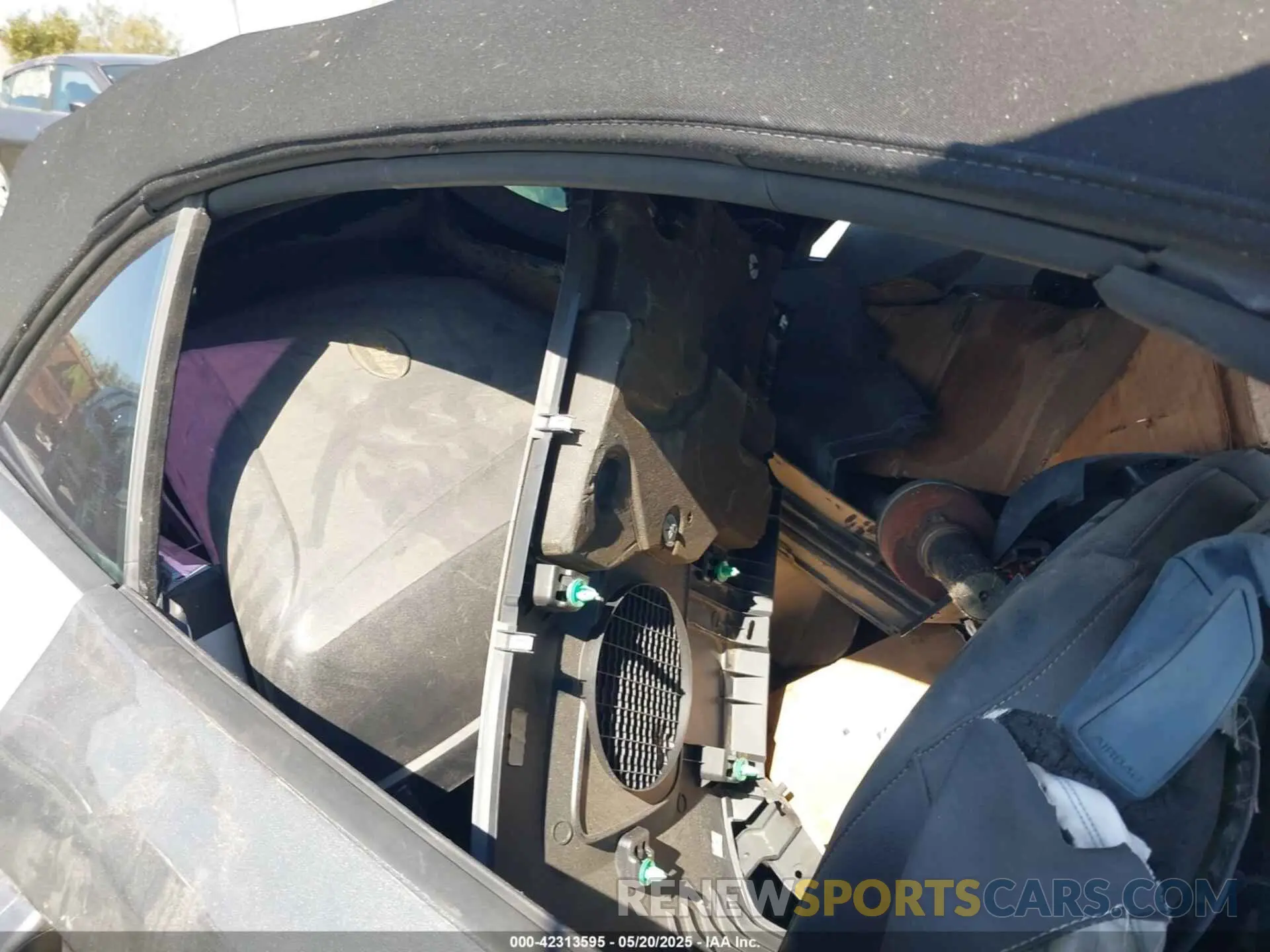 8 Photograph of a damaged car 1FATP8UH4K5109225 FORD MUSTANG 2019