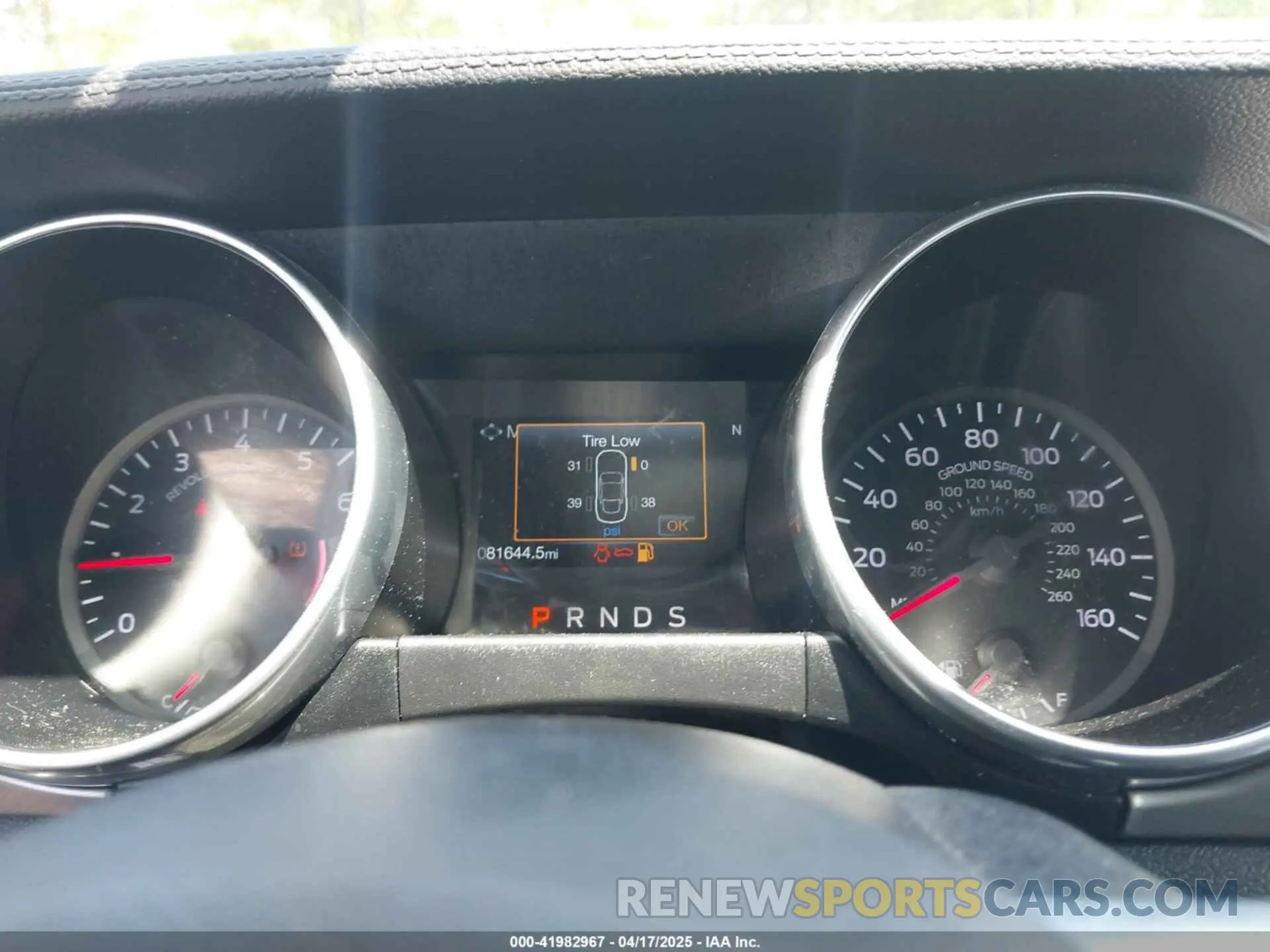 7 Photograph of a damaged car 1FATP8UH9K5158484 FORD MUSTANG 2019
