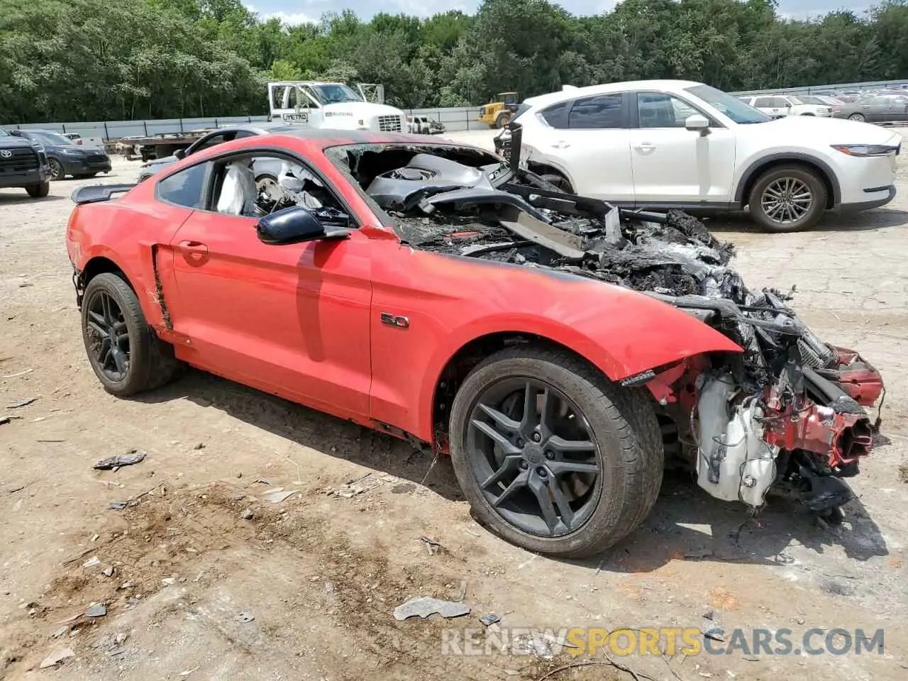 4 Photograph of a damaged car 1FA6P8CF0L5119426 FORD MUSTANG 2020