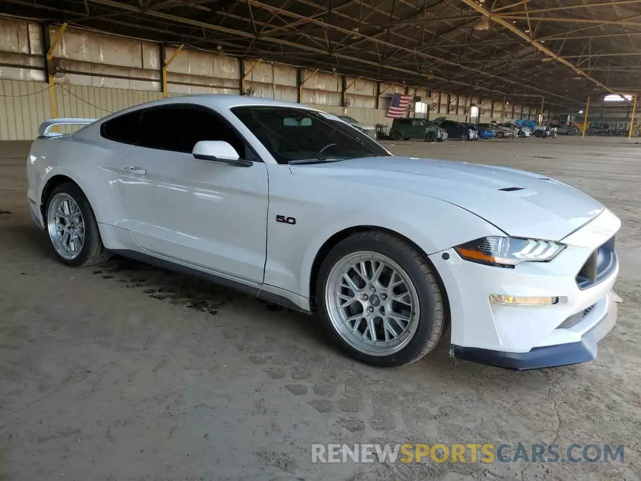 4 Photograph of a damaged car 1FA6P8CF0L5131222 FORD MUSTANG 2020