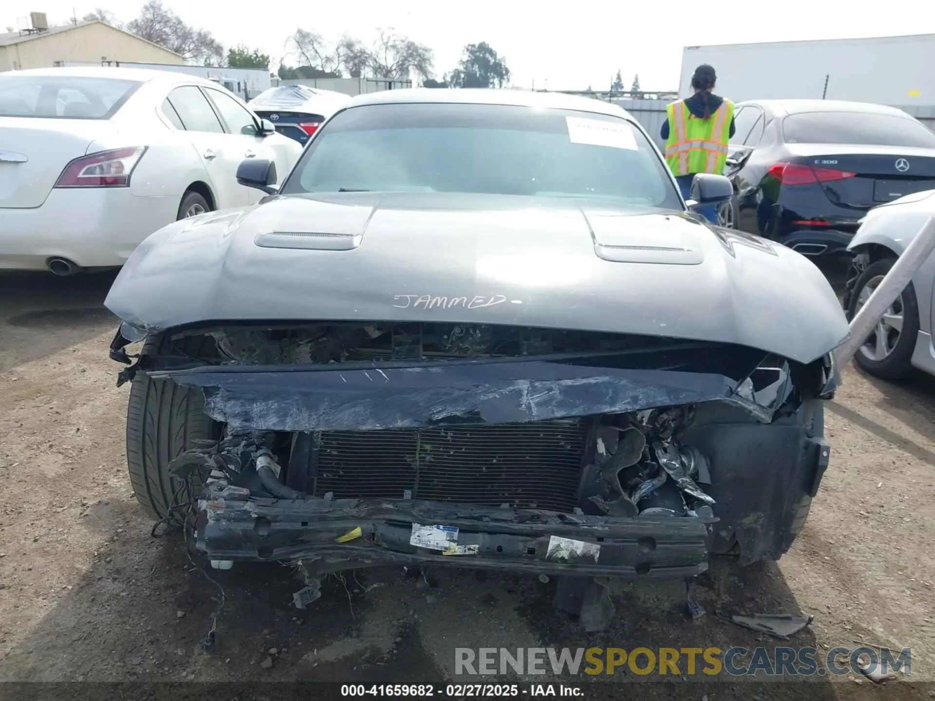 13 Photograph of a damaged car 1FA6P8CF1L5136218 FORD MUSTANG 2020