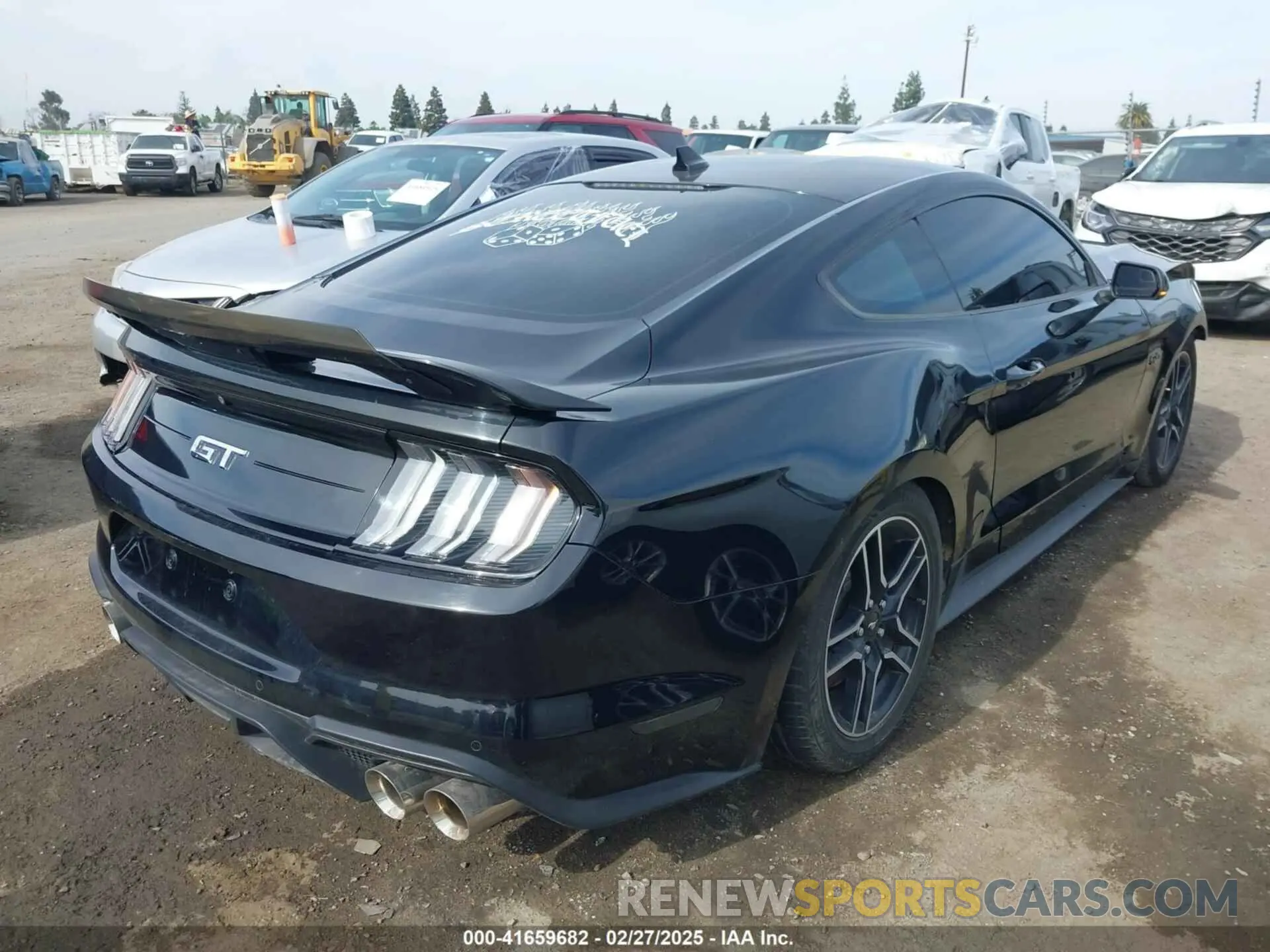 4 Photograph of a damaged car 1FA6P8CF1L5136218 FORD MUSTANG 2020