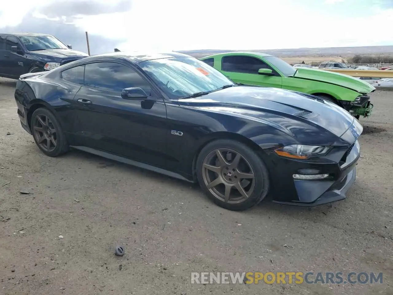 4 Photograph of a damaged car 1FA6P8CF1L5176993 FORD MUSTANG 2020
