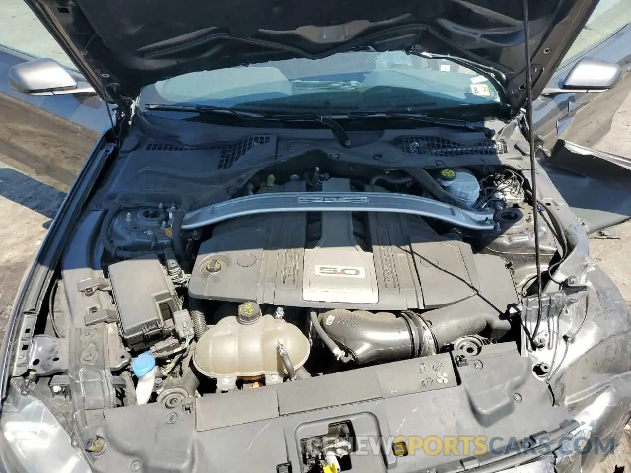 11 Photograph of a damaged car 1FA6P8CF1L5178291 FORD MUSTANG 2020