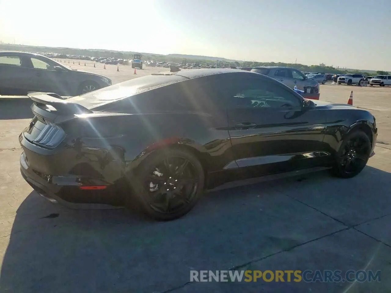 3 Photograph of a damaged car 1FA6P8CF1L5186908 FORD MUSTANG 2020