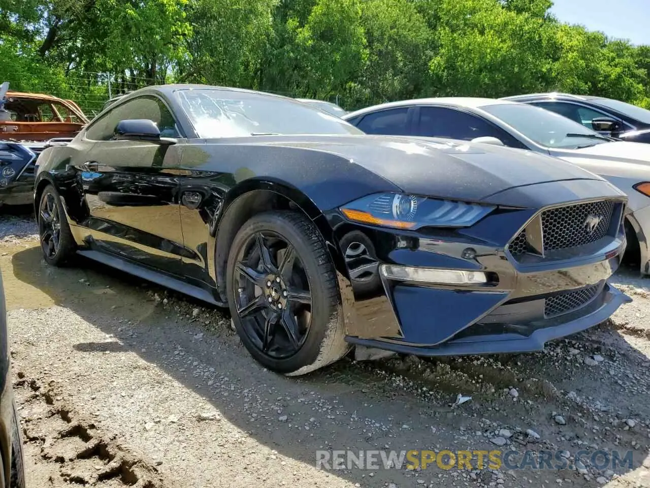 4 Photograph of a damaged car 1FA6P8CF1L5186908 FORD MUSTANG 2020