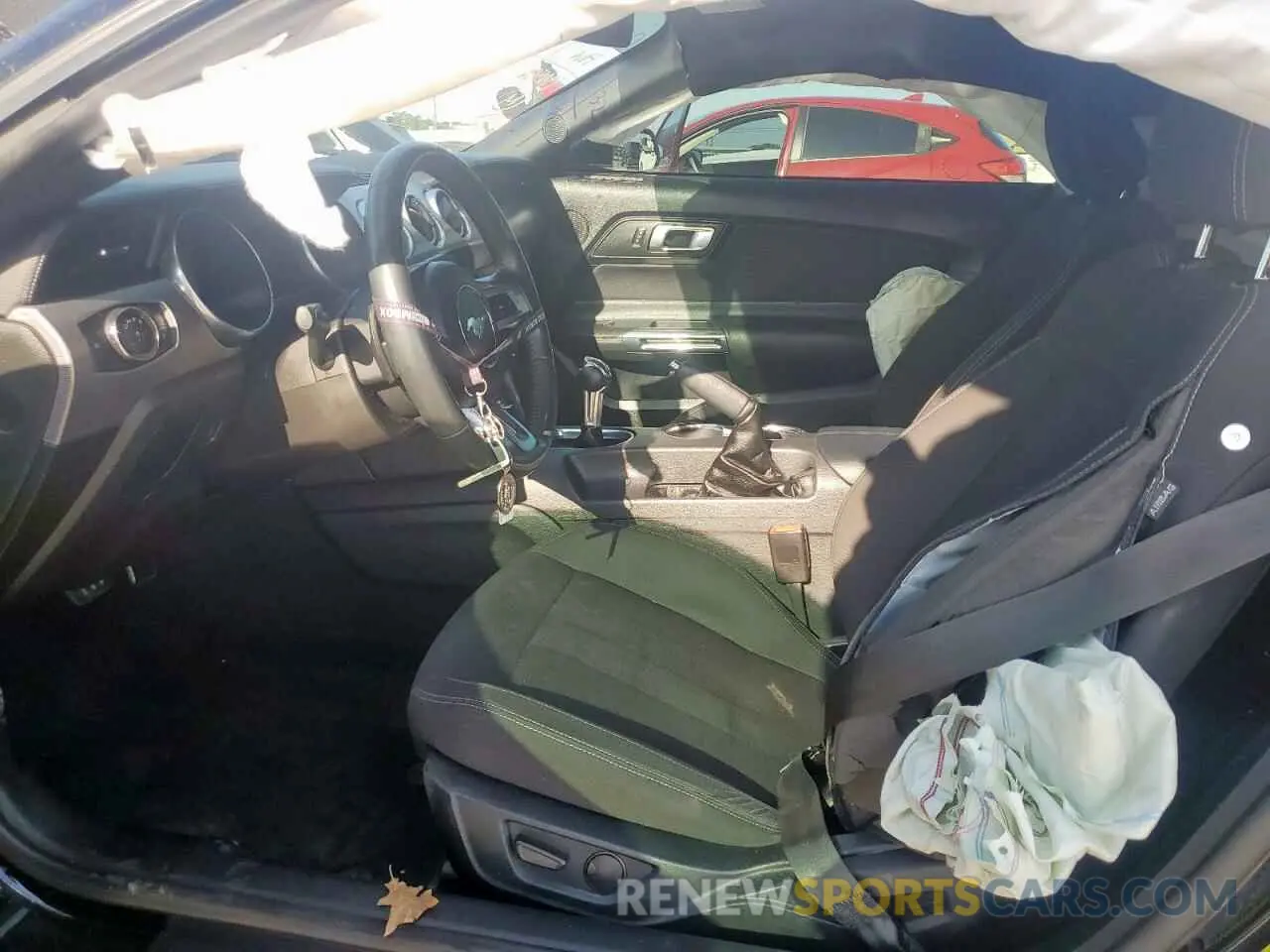 7 Photograph of a damaged car 1FA6P8CF1L5186908 FORD MUSTANG 2020