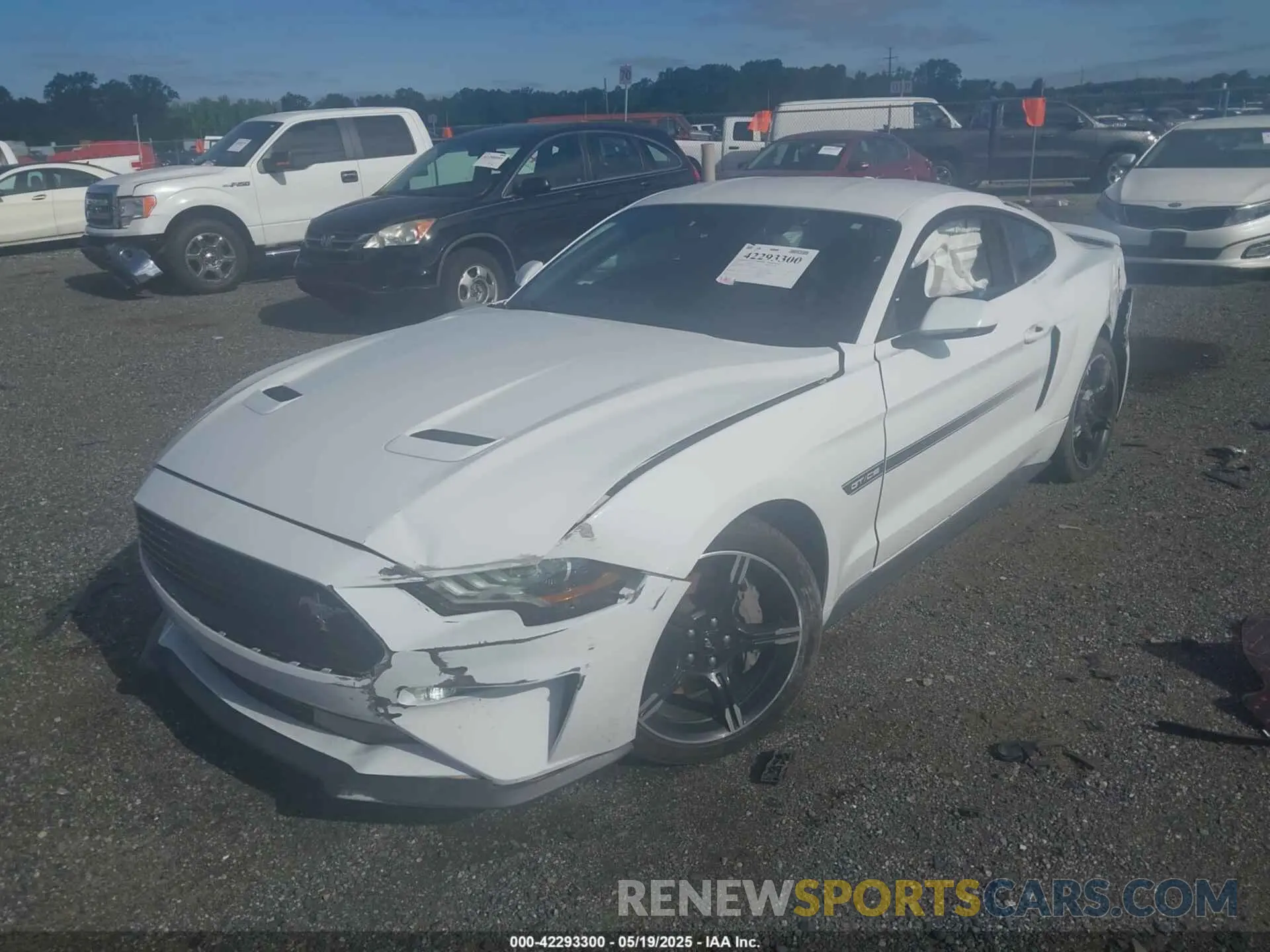 2 Photograph of a damaged car 1FA6P8CF2L5114664 FORD MUSTANG 2020