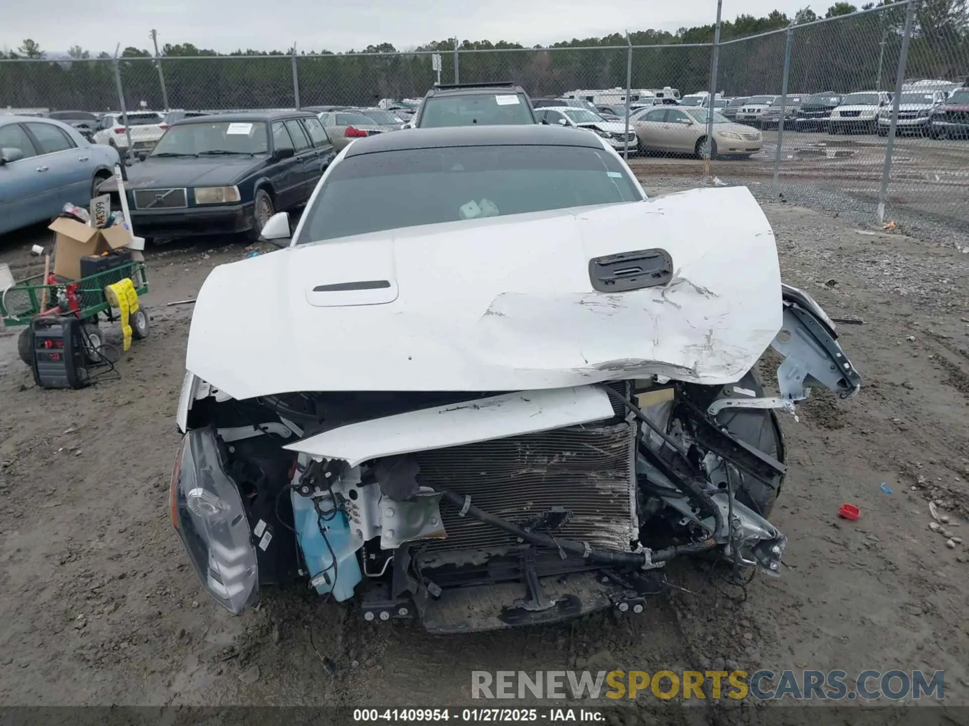 12 Photograph of a damaged car 1FA6P8CF3L5159340 FORD MUSTANG 2020