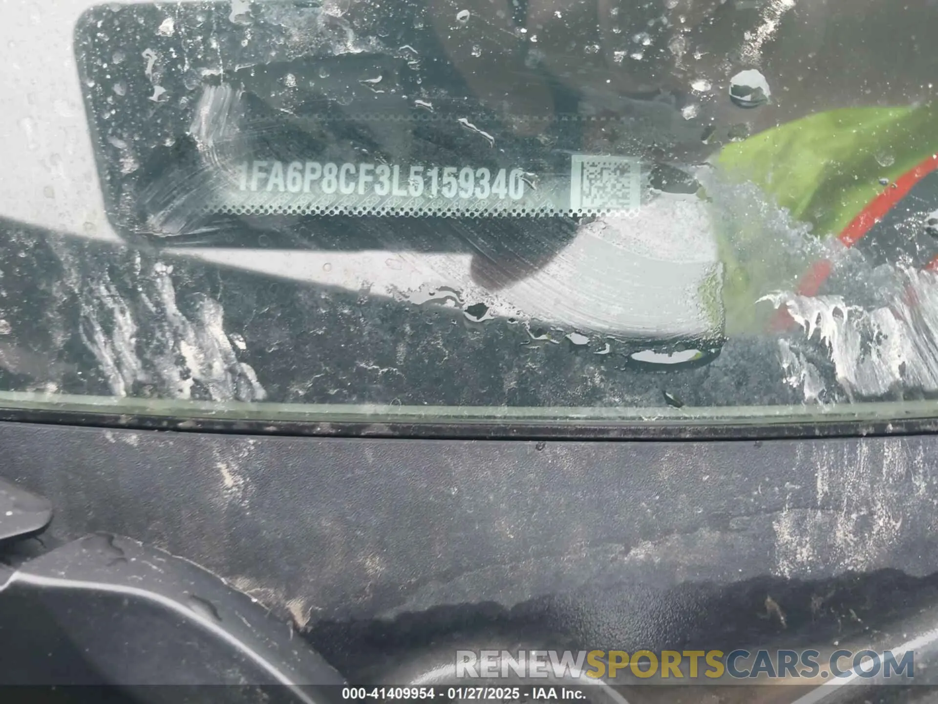 9 Photograph of a damaged car 1FA6P8CF3L5159340 FORD MUSTANG 2020