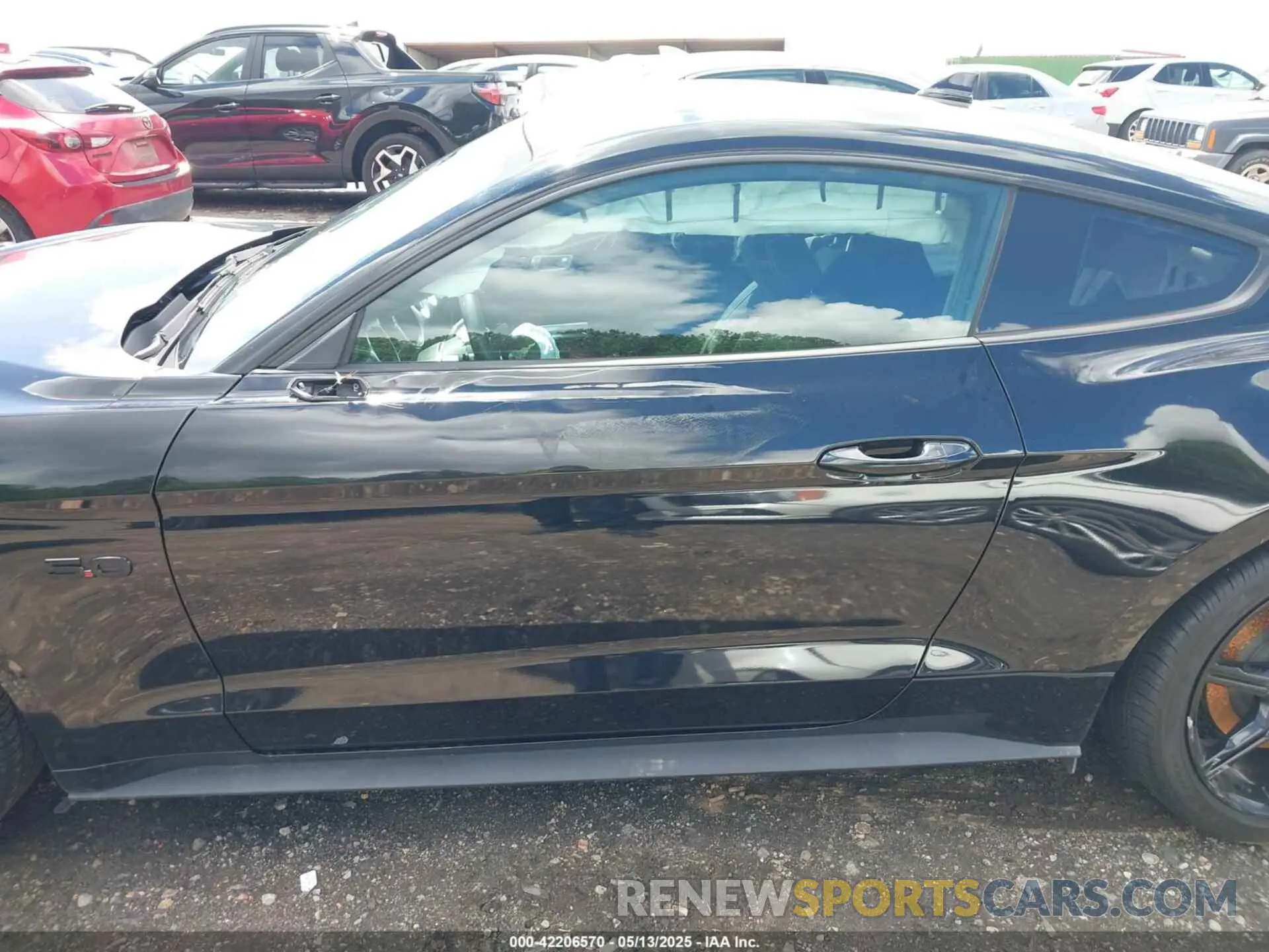 14 Photograph of a damaged car 1FA6P8CF3L5168510 FORD MUSTANG 2020