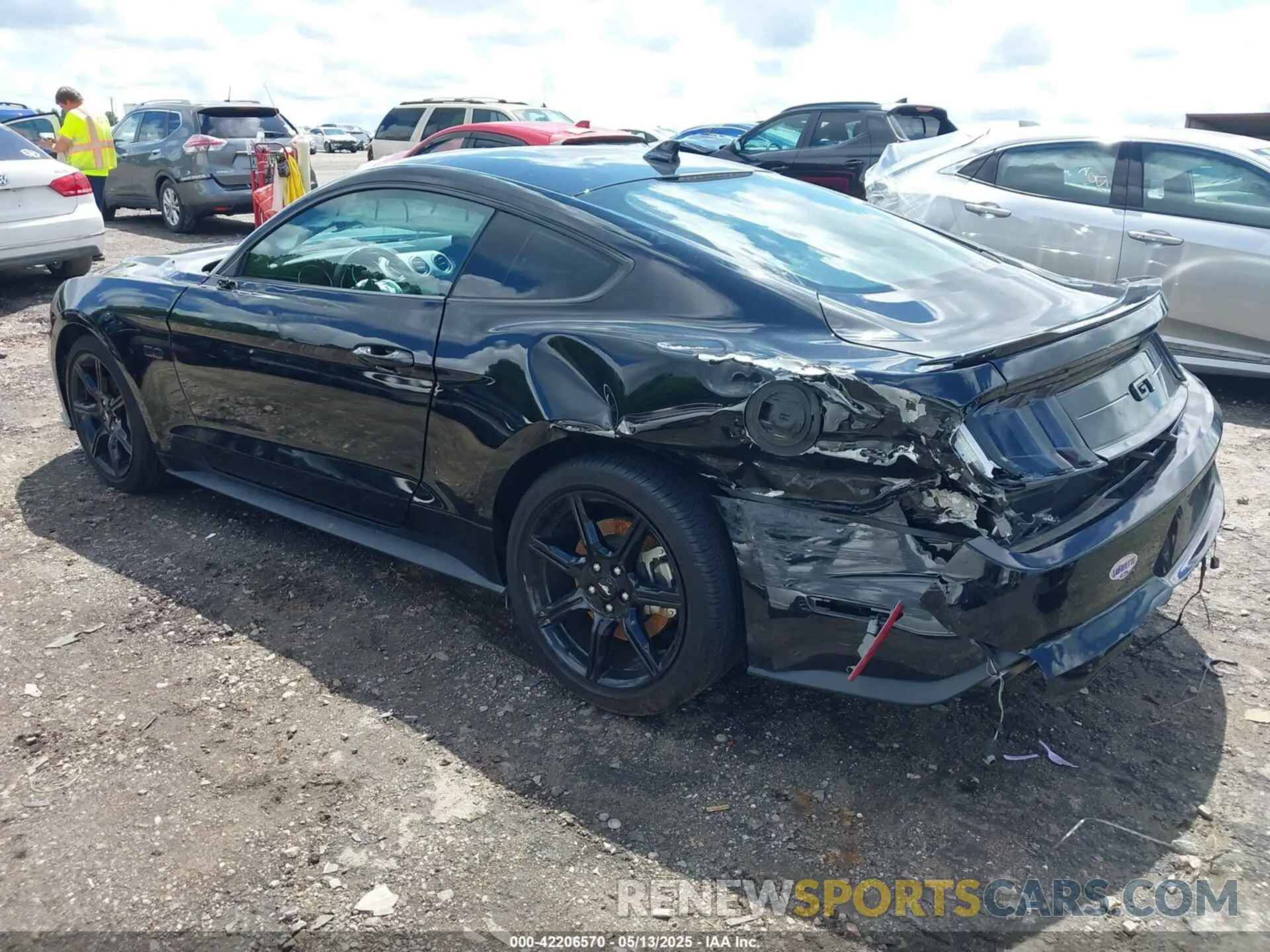 3 Photograph of a damaged car 1FA6P8CF3L5168510 FORD MUSTANG 2020