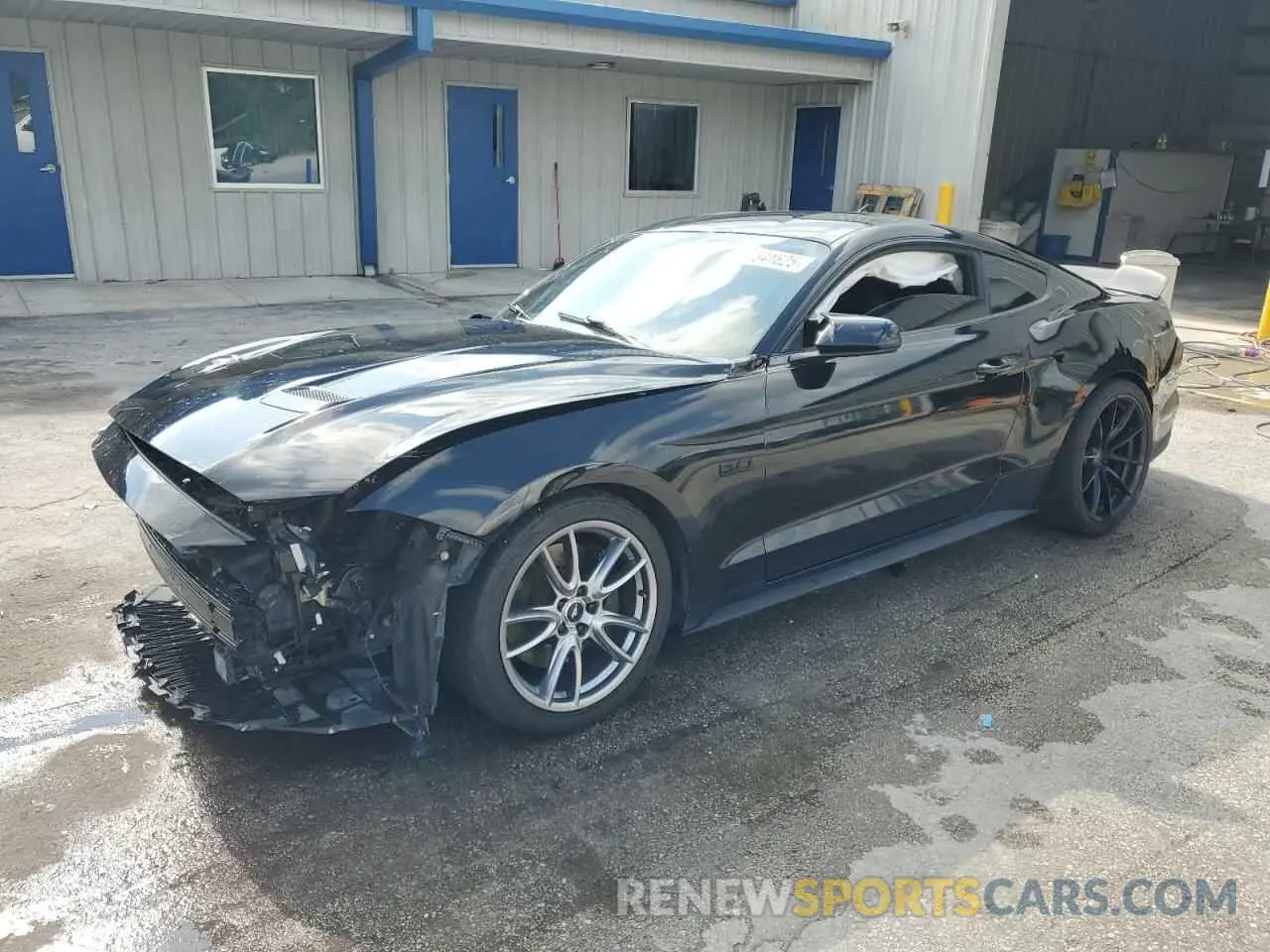 1 Photograph of a damaged car 1FA6P8CF3L5175215 FORD MUSTANG 2020