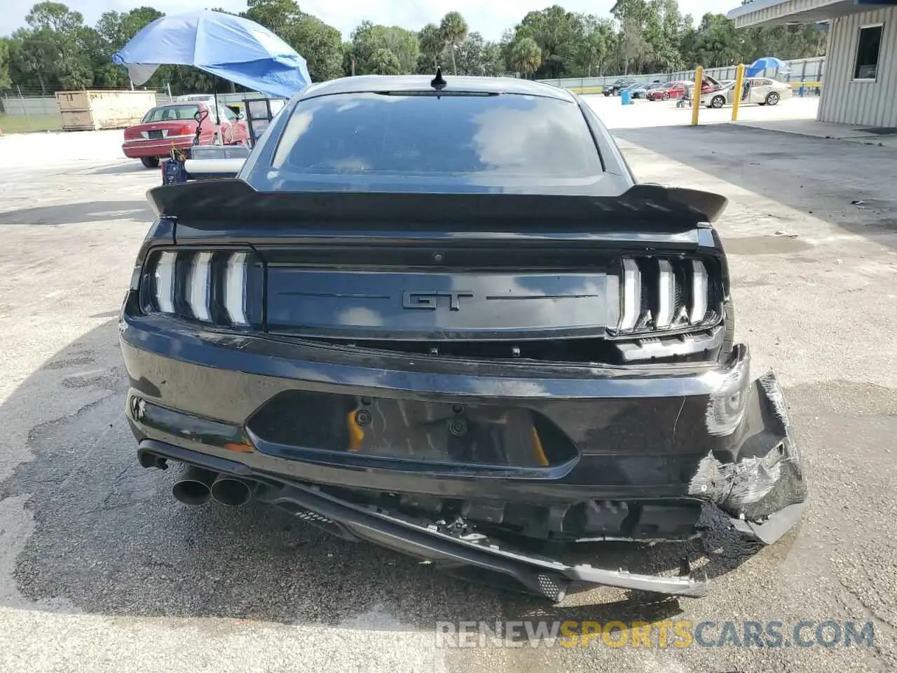 6 Photograph of a damaged car 1FA6P8CF3L5175215 FORD MUSTANG 2020