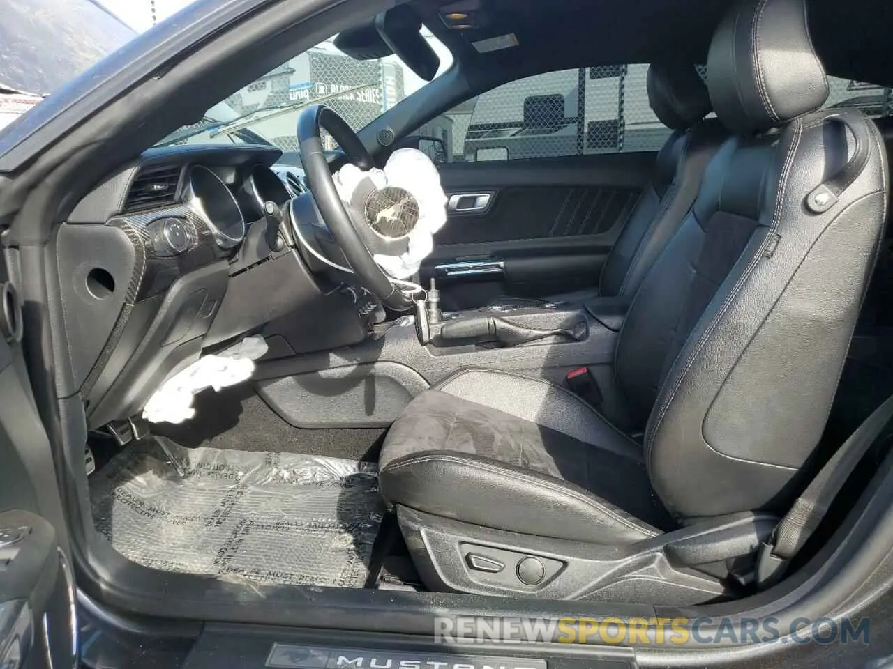 7 Photograph of a damaged car 1FA6P8CF3L5177093 FORD MUSTANG 2020