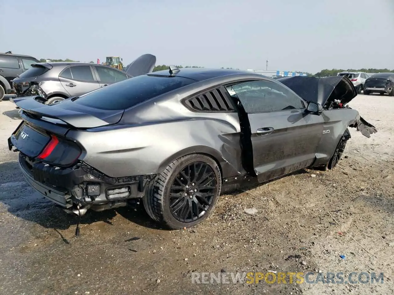 3 Photograph of a damaged car 1FA6P8CF4L5157581 FORD MUSTANG 2020