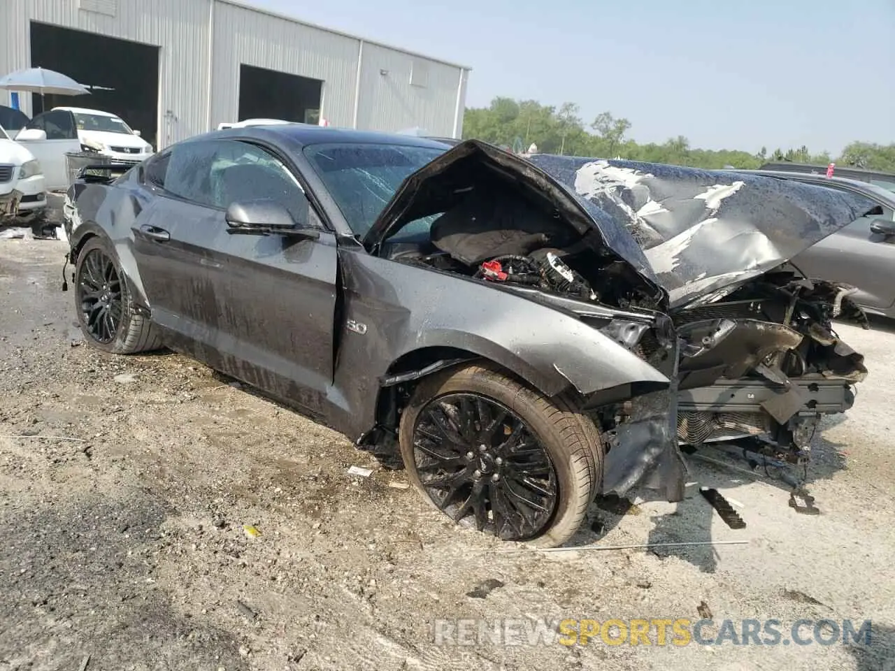 4 Photograph of a damaged car 1FA6P8CF4L5157581 FORD MUSTANG 2020