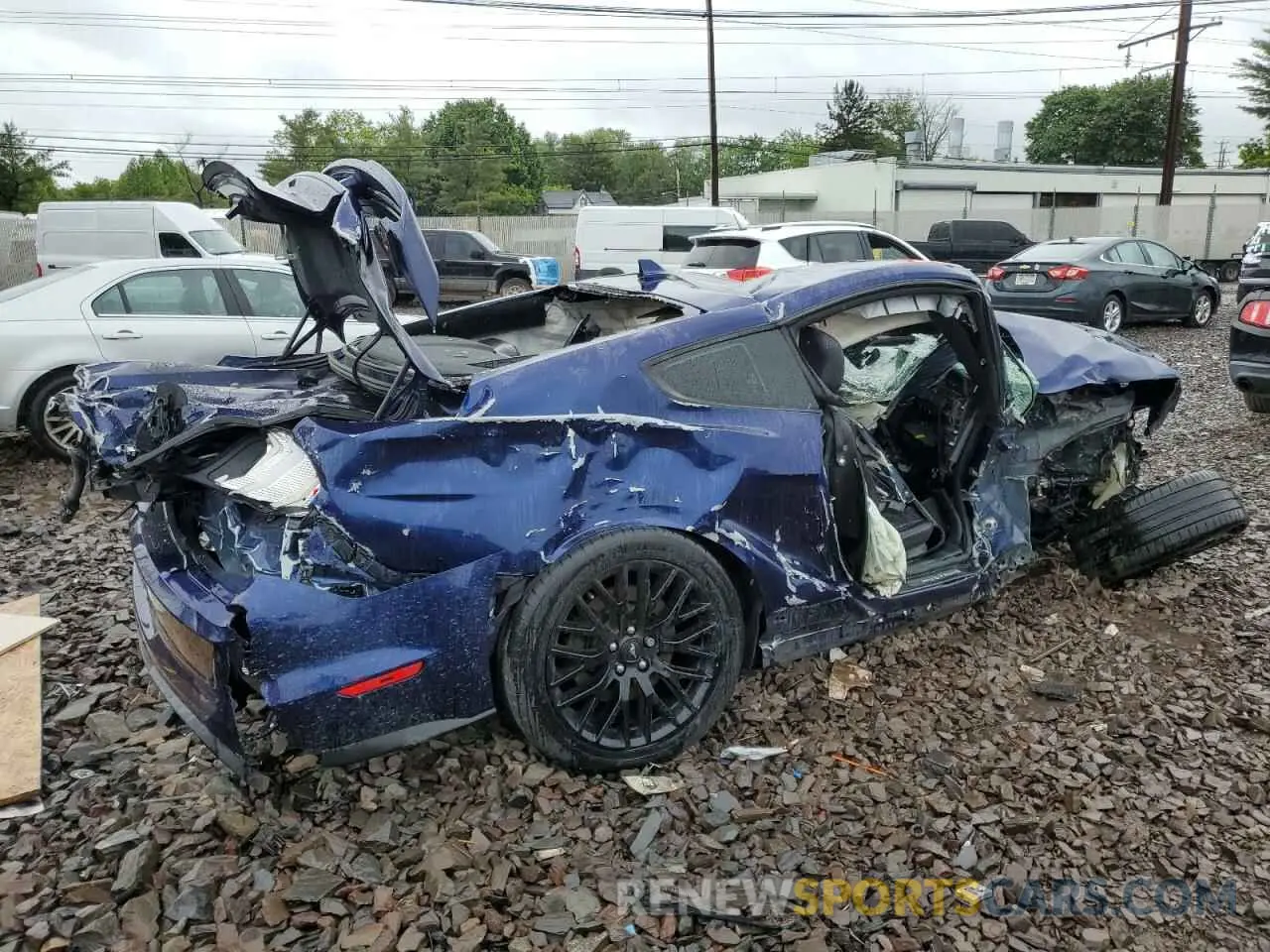 3 Photograph of a damaged car 1FA6P8CF4L5161372 FORD MUSTANG 2020