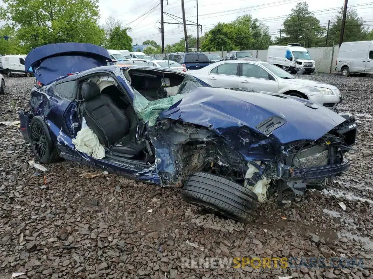4 Photograph of a damaged car 1FA6P8CF4L5161372 FORD MUSTANG 2020