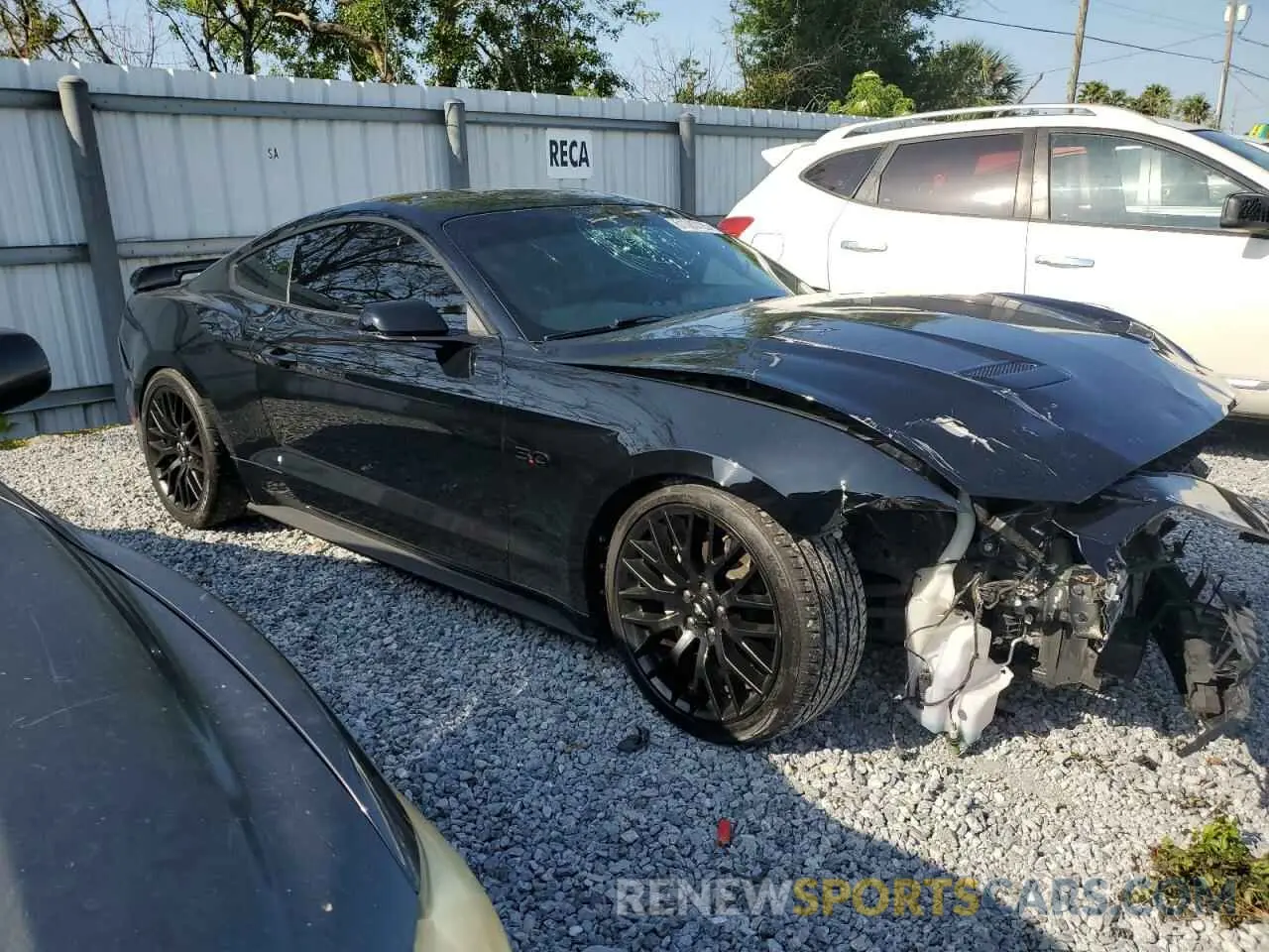 4 Photograph of a damaged car 1FA6P8CF5L5113900 FORD MUSTANG 2020