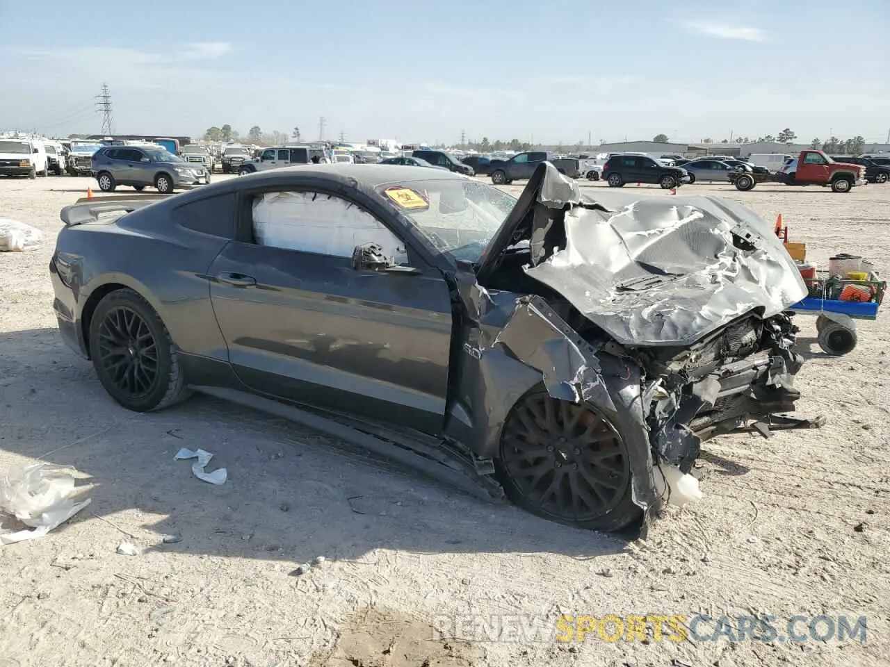 4 Photograph of a damaged car 1FA6P8CF5L5118160 FORD MUSTANG 2020