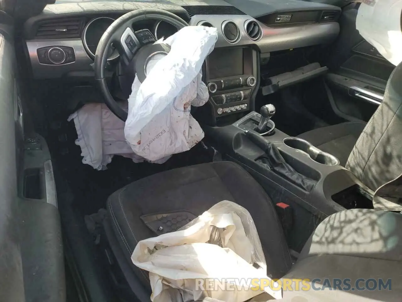 8 Photograph of a damaged car 1FA6P8CF5L5118160 FORD MUSTANG 2020