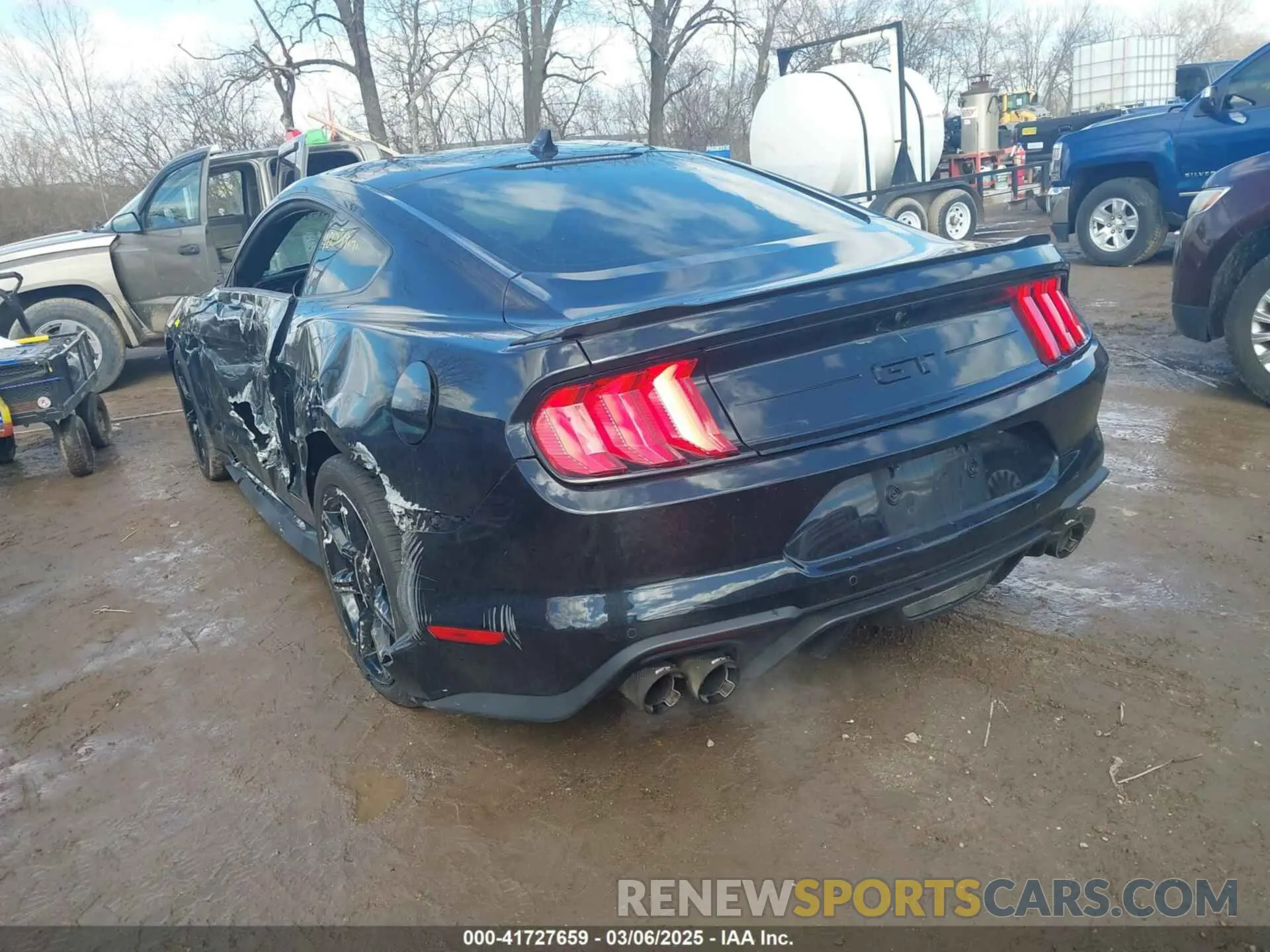 3 Photograph of a damaged car 1FA6P8CF5L5154043 FORD MUSTANG 2020