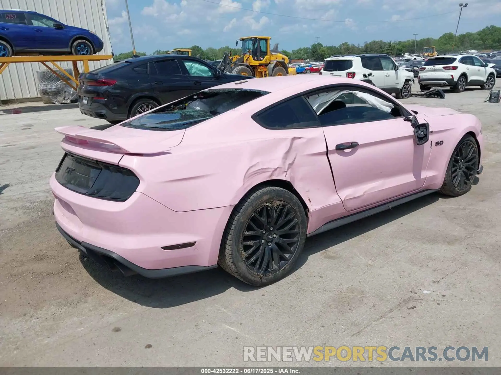 4 Photograph of a damaged car 1FA6P8CF5L5167150 FORD MUSTANG 2020