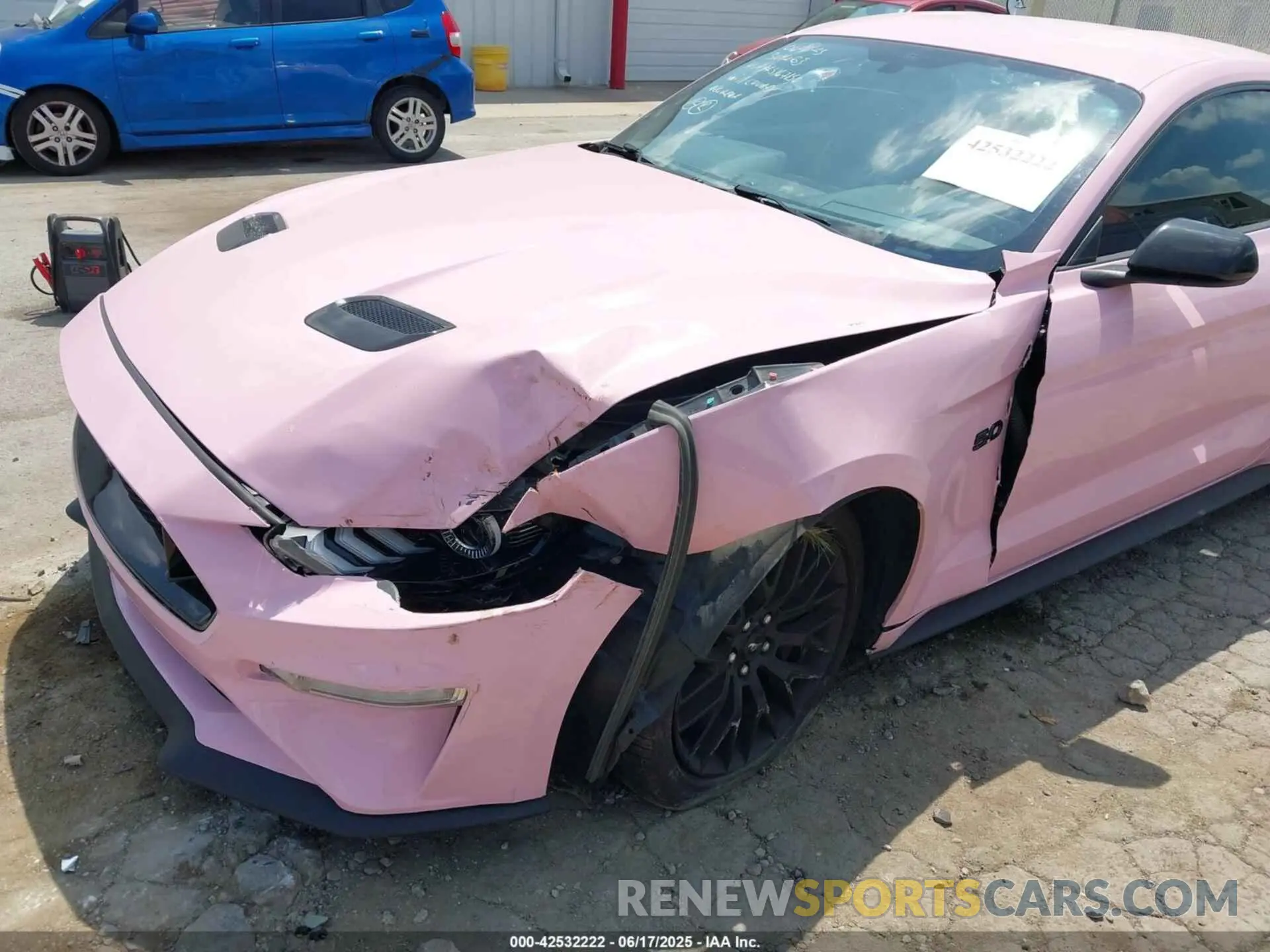 6 Photograph of a damaged car 1FA6P8CF5L5167150 FORD MUSTANG 2020