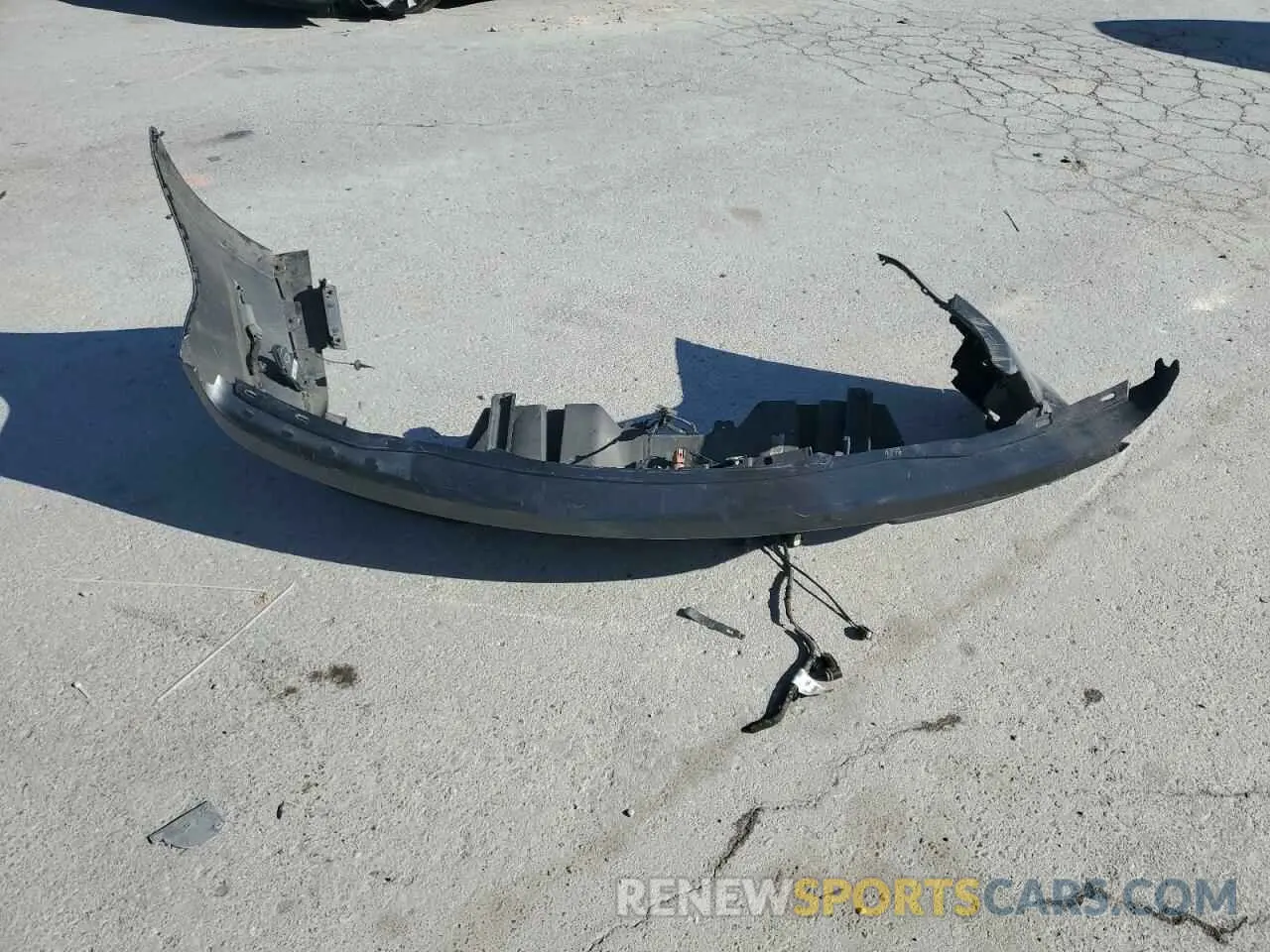 12 Photograph of a damaged car 1FA6P8CF7L5123022 FORD MUSTANG 2020